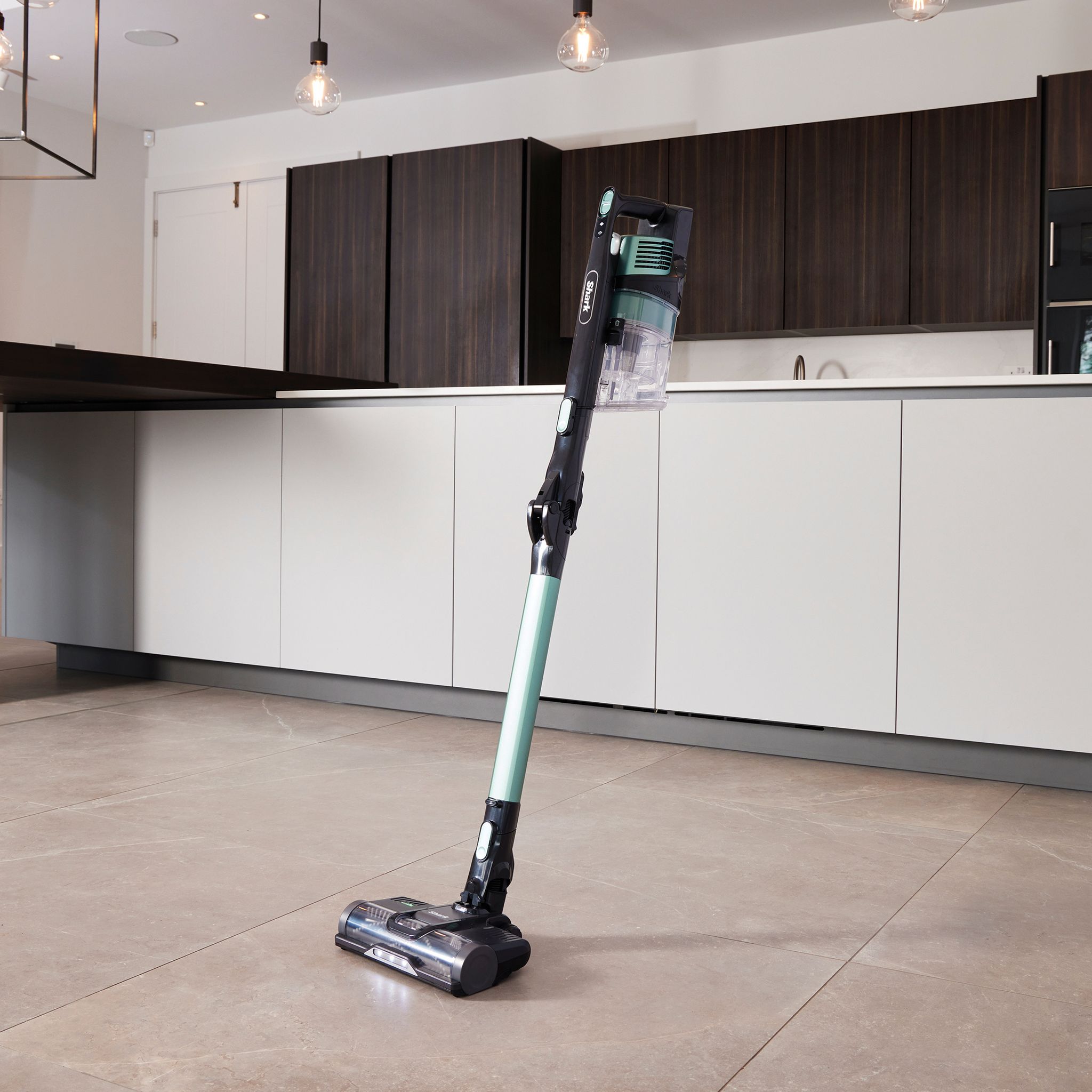 Voir la diapositive 3 : SHARKNINJA Aspirateur balai IX101EU - Vert