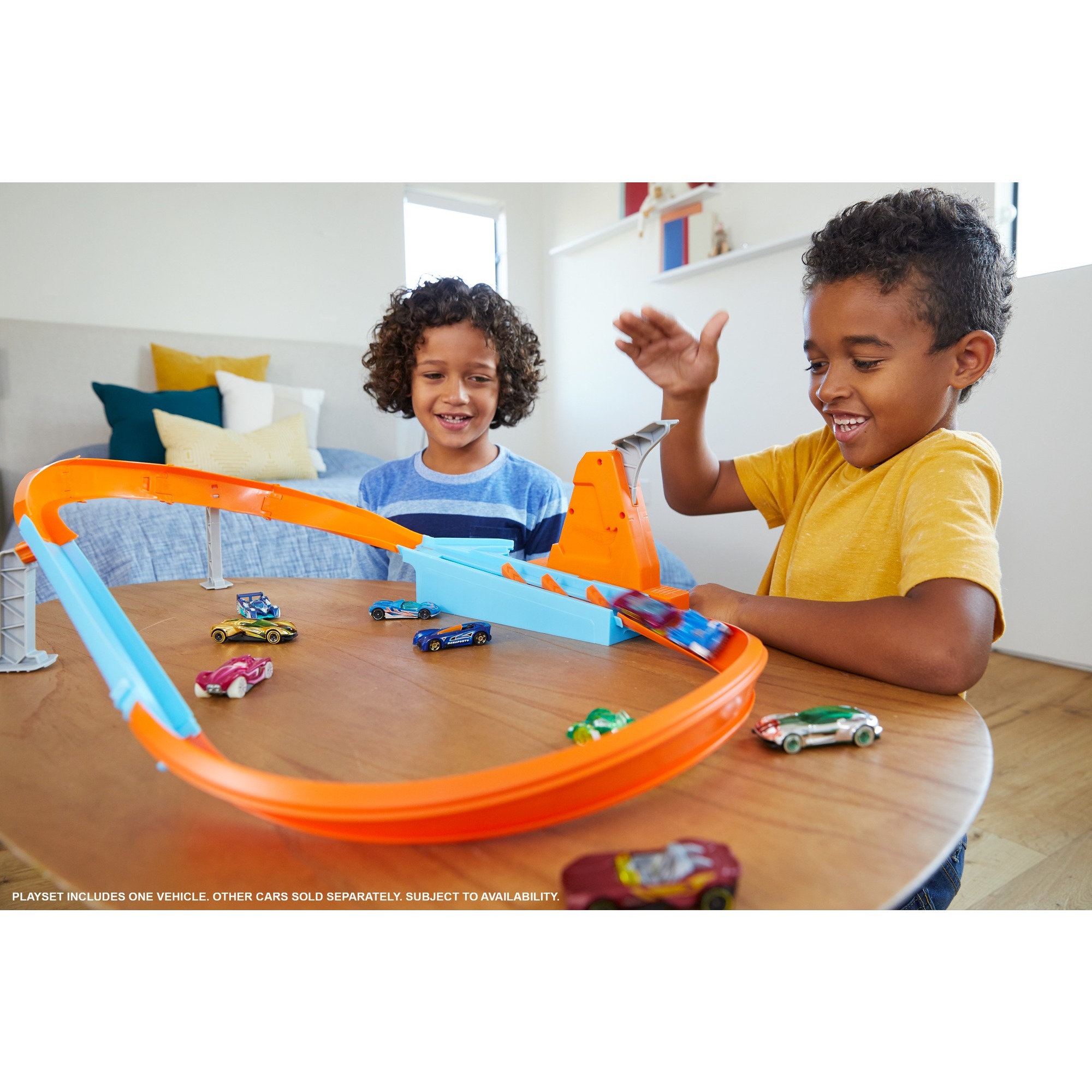 Voir la diapositive 3 : MATTEL Champion du Circuit rapide Hot Wheels
