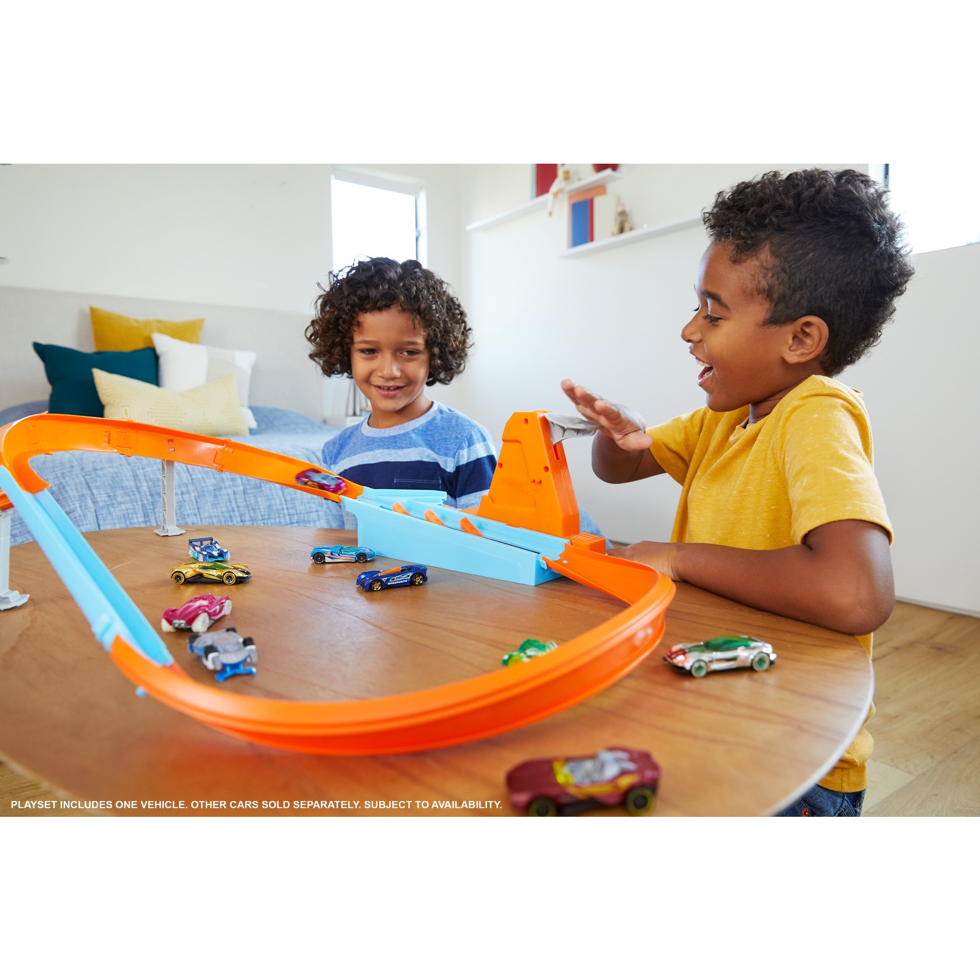 Voir la diapositive 4 : MATTEL Champion du Circuit rapide Hot Wheels