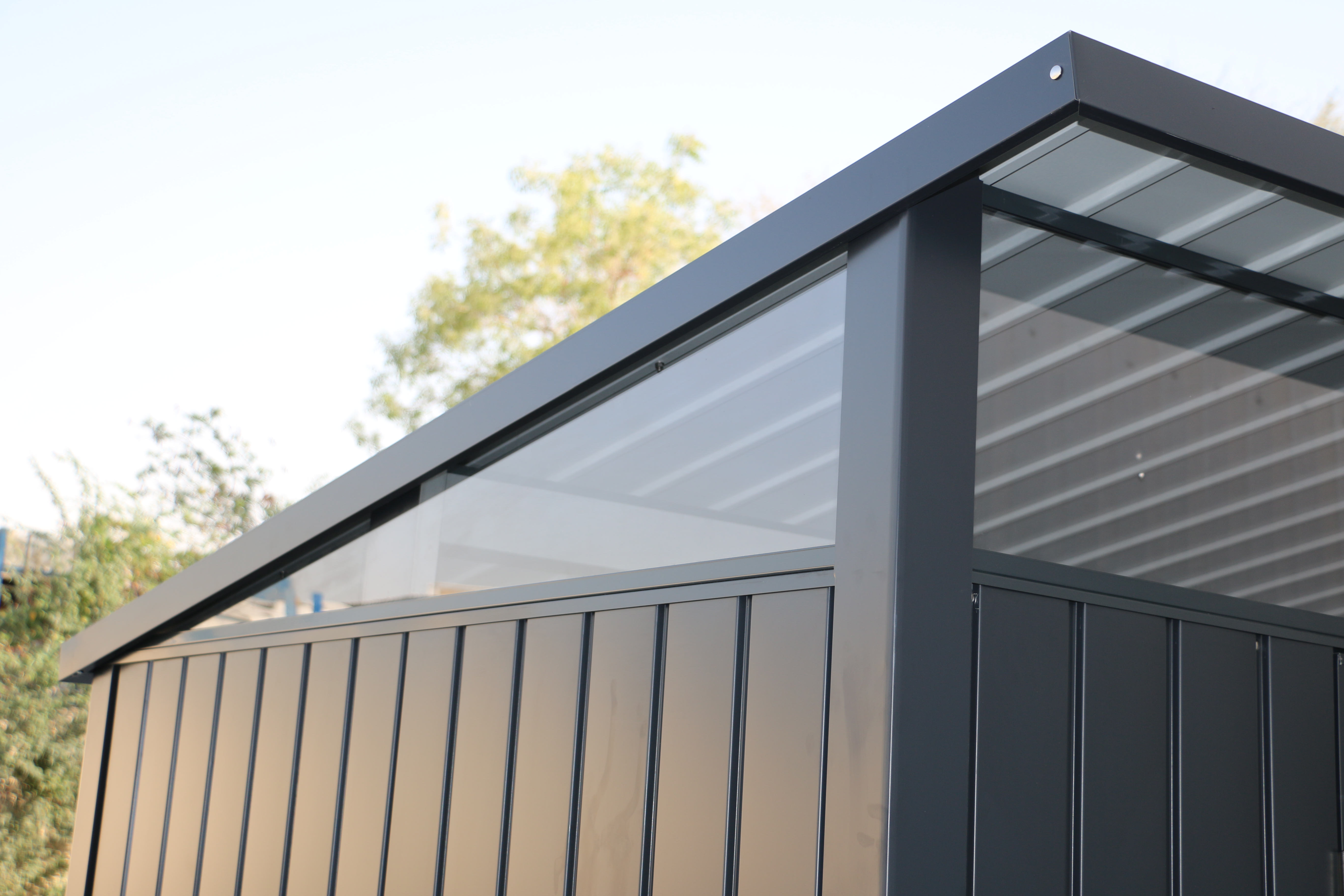 Voir la diapositive 4 : DURAMAX Abri de jardin métal Anthracite - Monopente - 5,22m² - MODERN