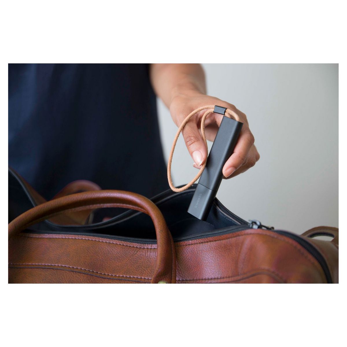 INVOXIA Tracker GPS - Noir