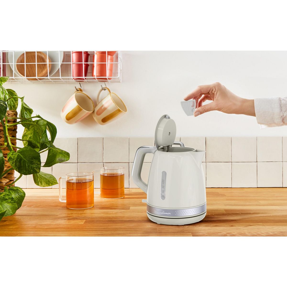 MOULINEX Bouilloire électrique BY323A10 - Blanc