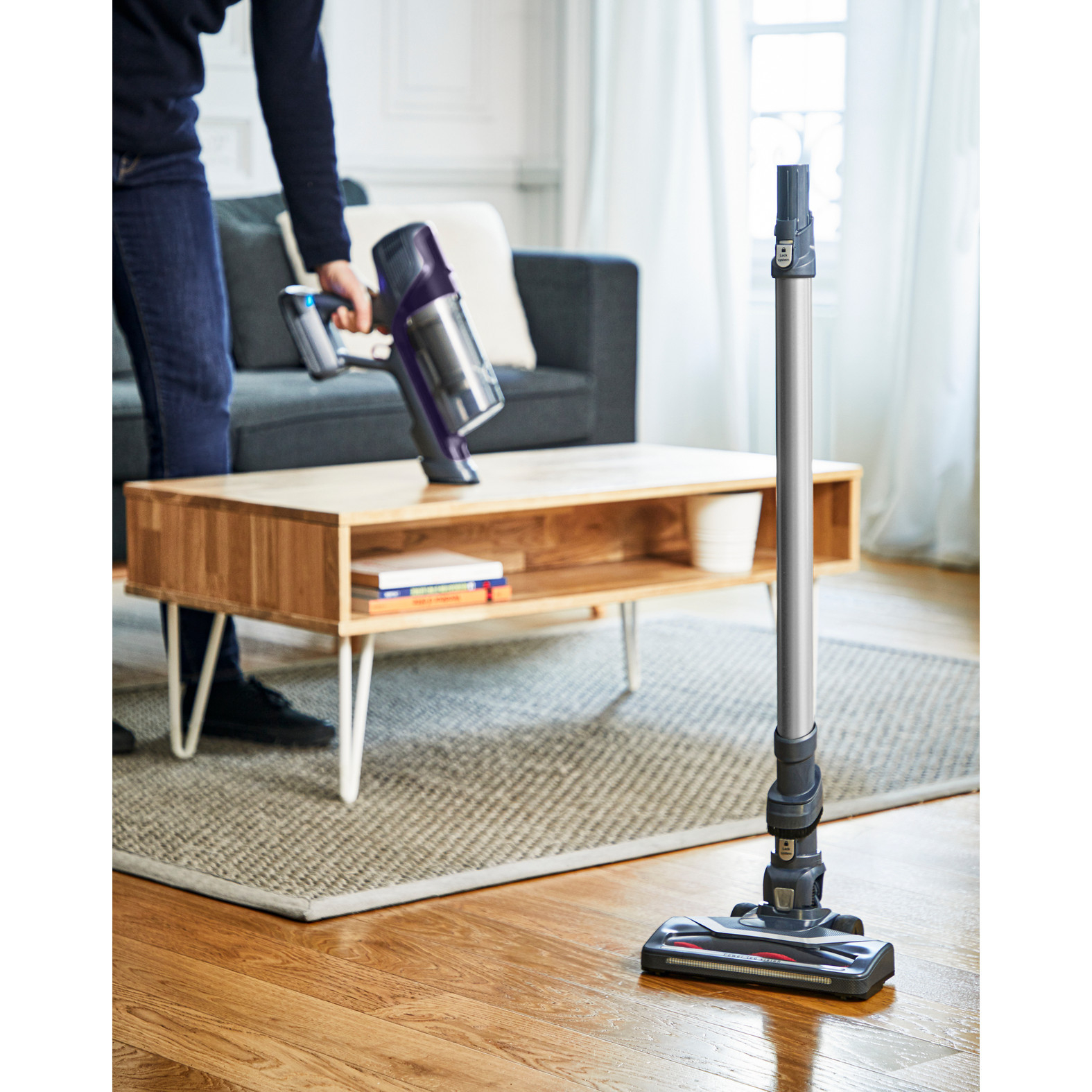 Voir la diapositive 9 : ROWENTA Aspirateur balai RH6837WO - Violet