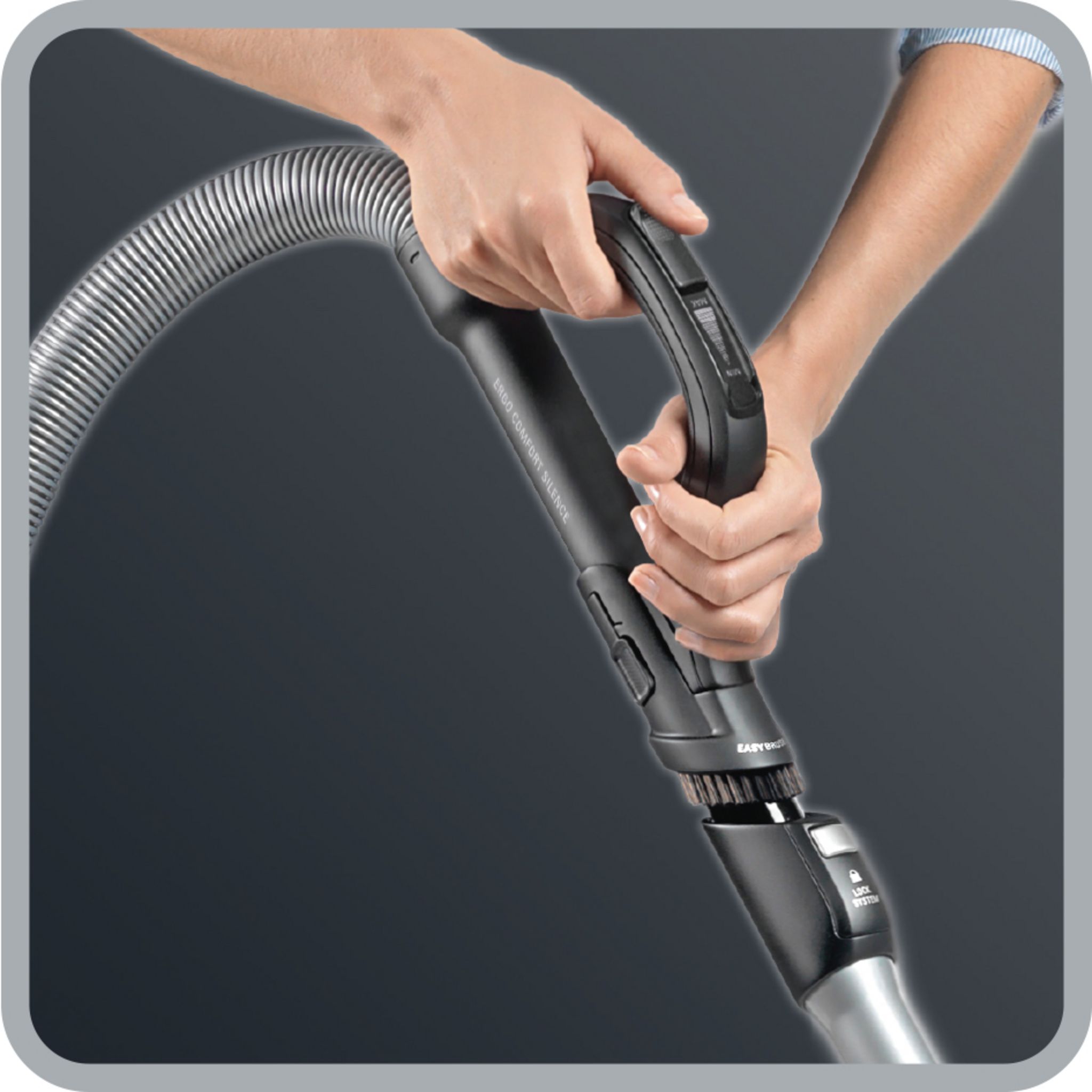 Voir la diapositive 13 : ROWENTA Aspirateur traîneau avec sac RO7457EA - Blanc