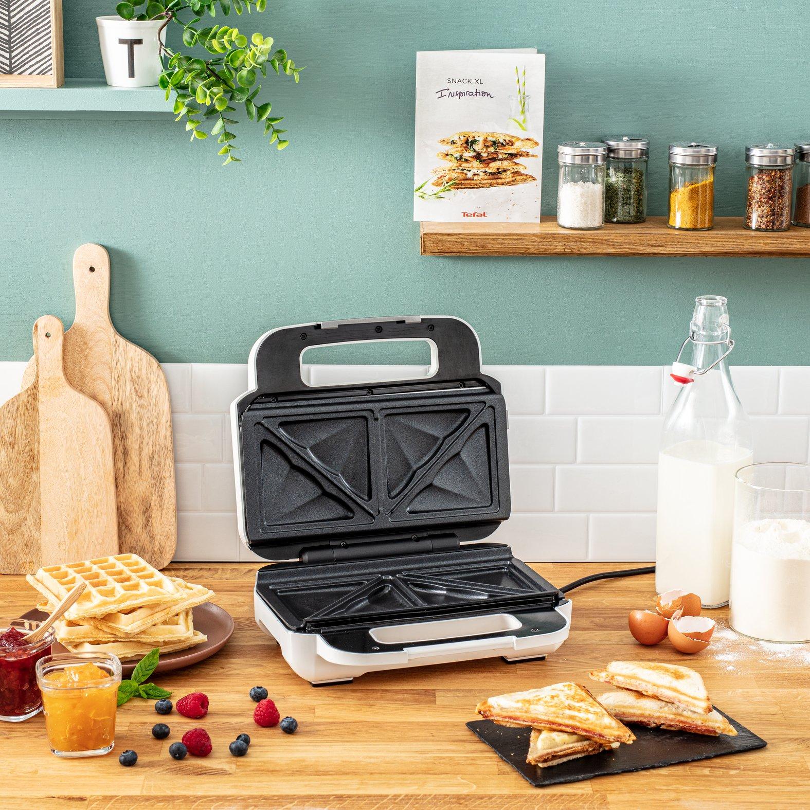 Voir la diapositive 15 : TEFAL Gaufrier Snack XL SW701110 - Blanc