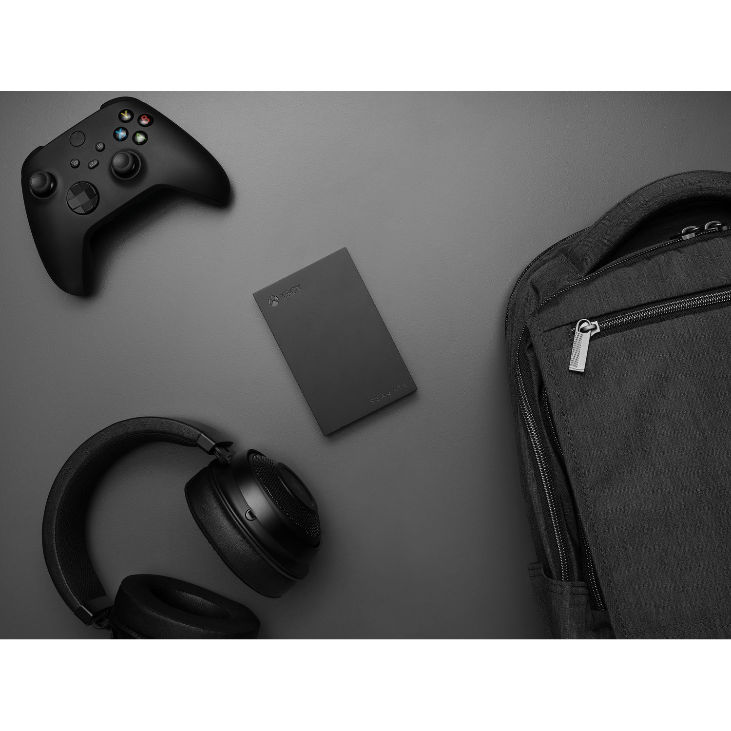 Voir la diapositive 6 : SEAGATE Disque dur LED XBOX 4TO - Noir