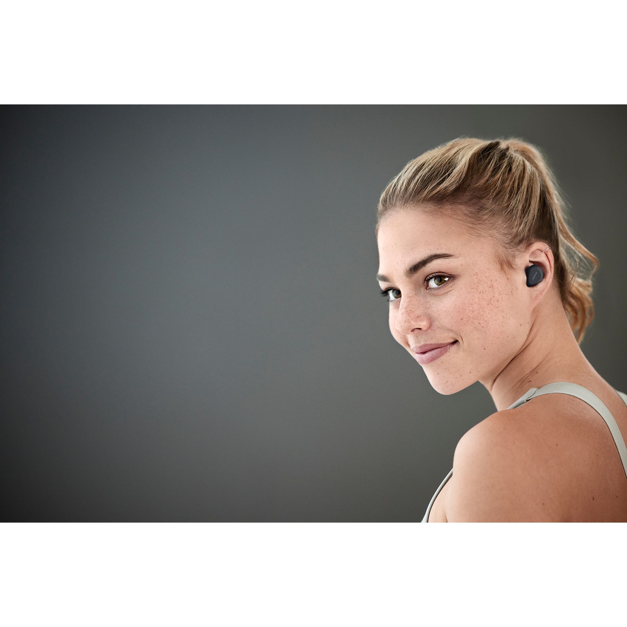 Voir la diapositive 6 : JABRA Écouteurs Élite 4 Active - Black