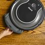 Voir la diapositive 8 : SHARK Aspirateur robot connecté RV750EU - Noir
