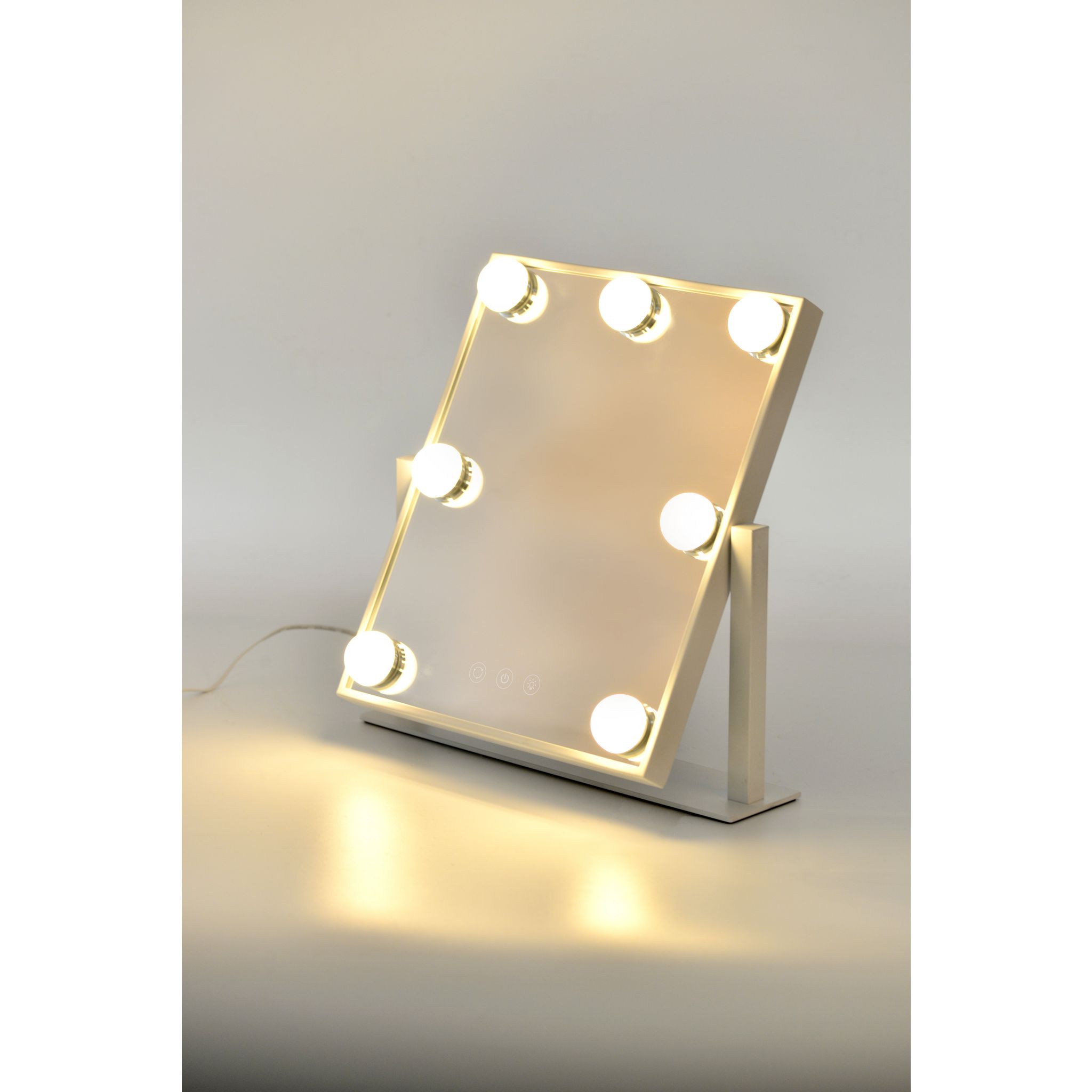 Voir la diapositive 6 : QILIVE Miroir maquillage Hollywood 600102915 - Blanc