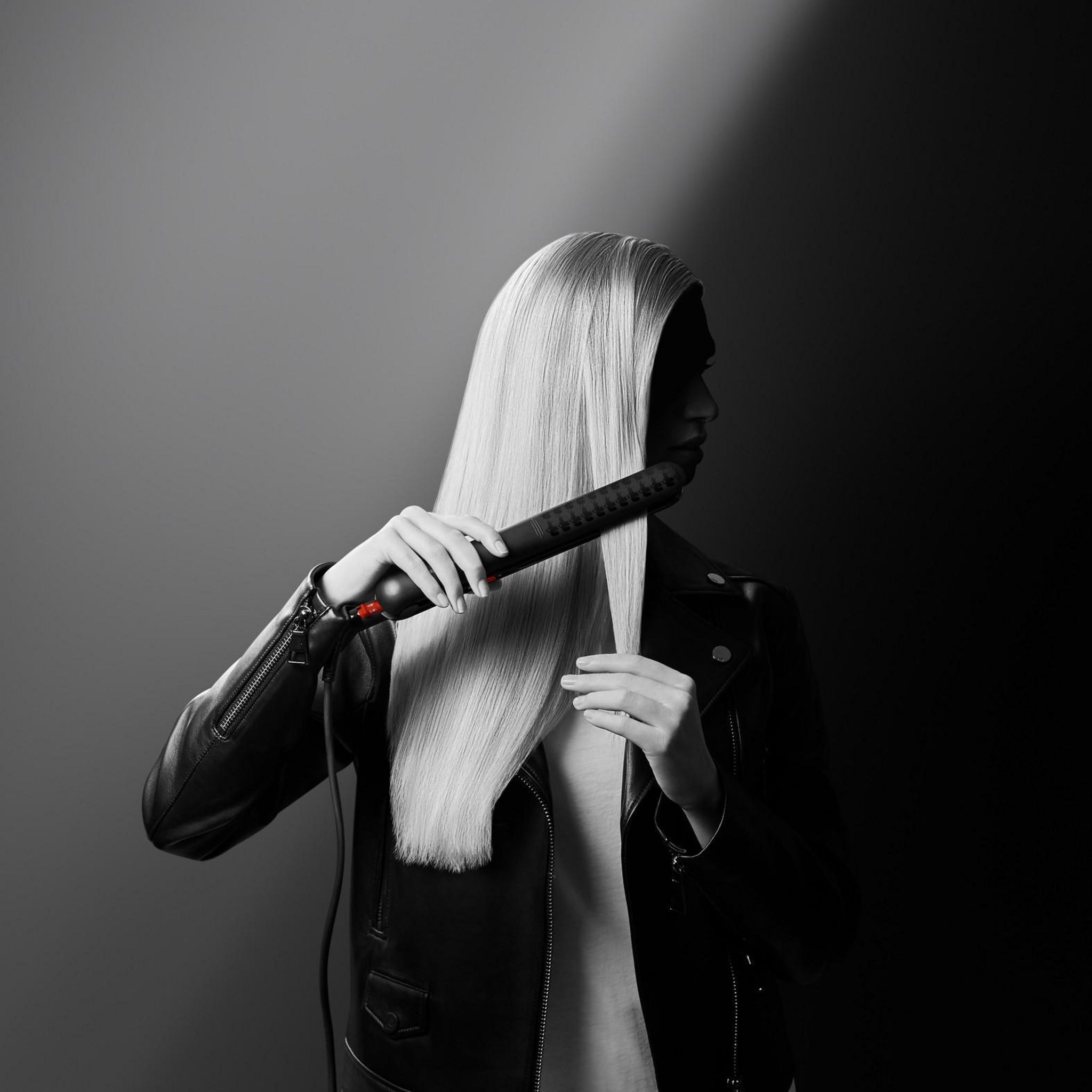 Voir la diapositive 9 : CALOR Lisseur kératine Optiliss SD321LC0 - Noir