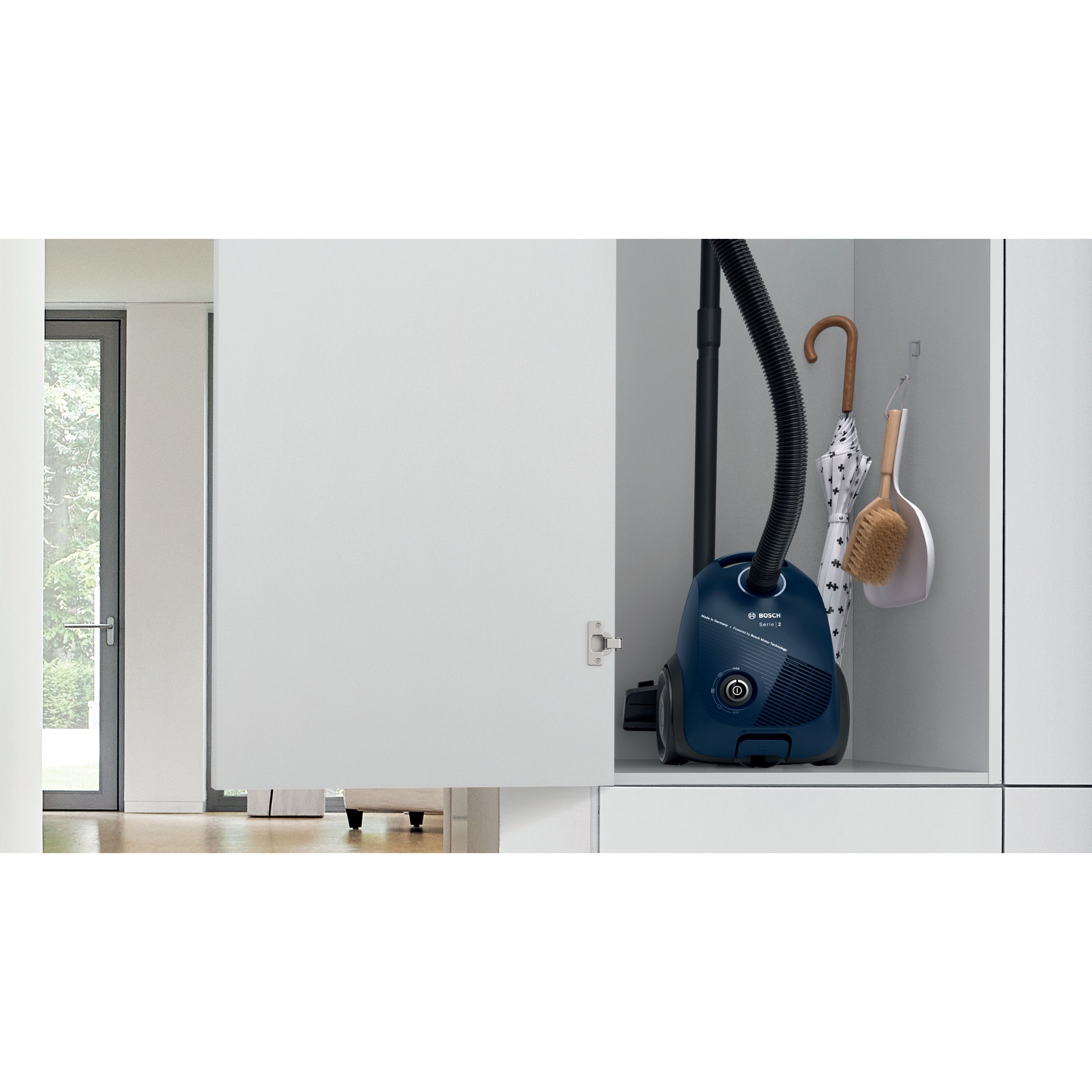 Voir la diapositive 3 : BOSCH Aspirateur traîneau avec sac BGLS2BU2 - Bleu