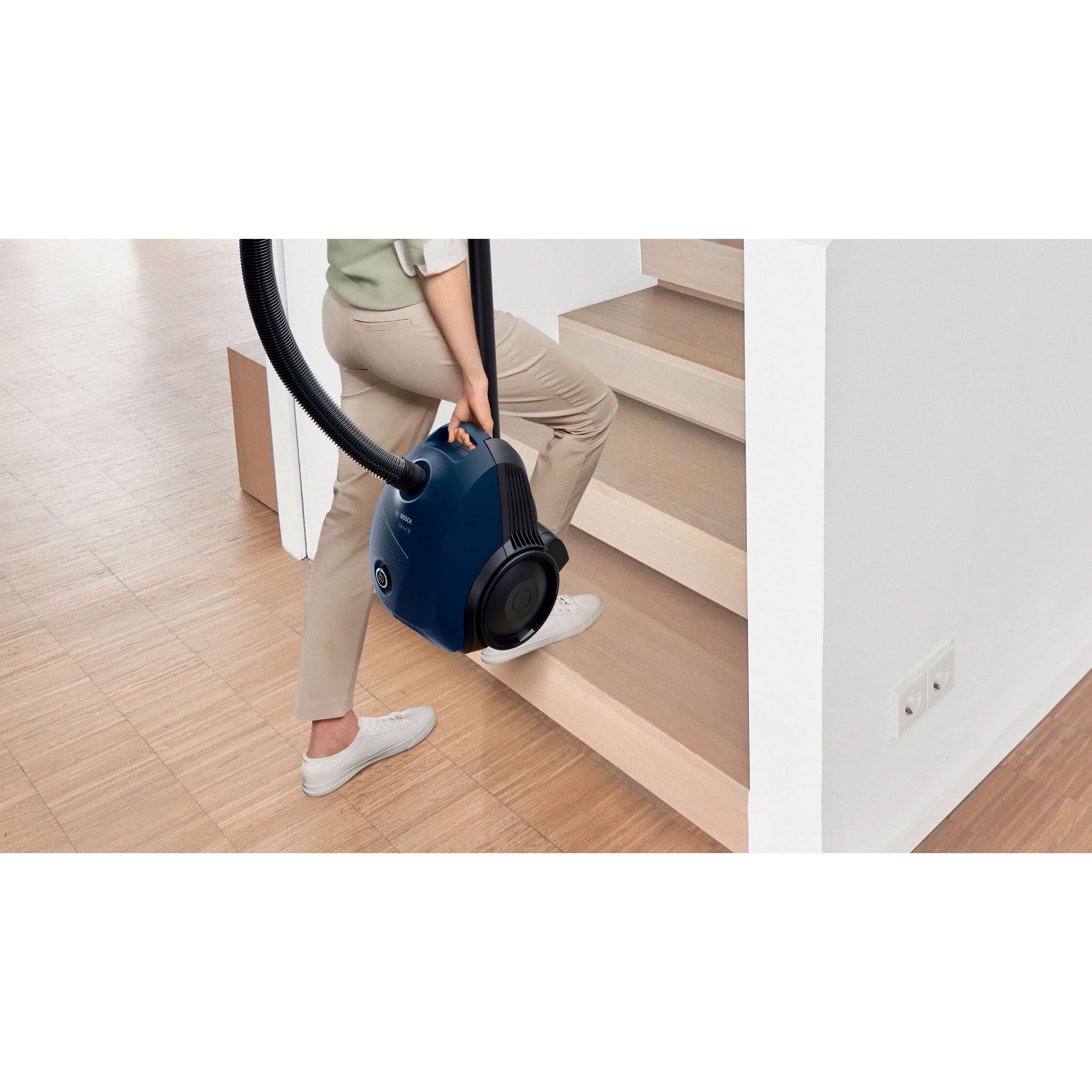 Voir la diapositive 4 : BOSCH Aspirateur traîneau avec sac BGLS2BU2 - Bleu