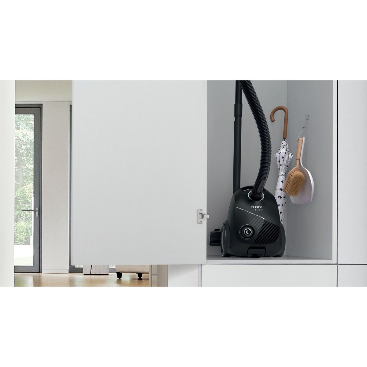 BOSCH Aspirateur traîneau avec sac BGLS2BA3D8 - Noir