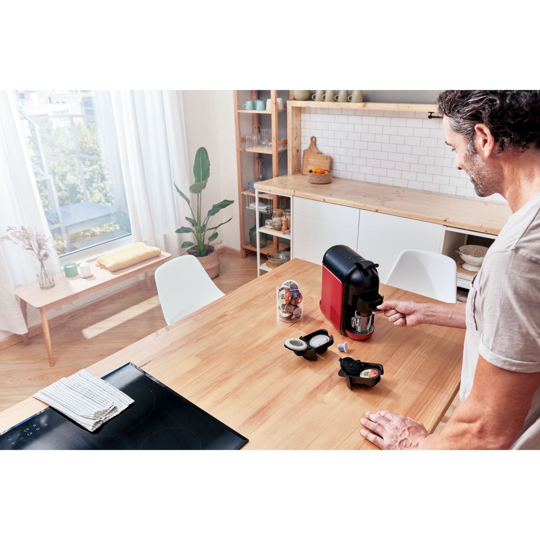 Voir la diapositive 4 : QILIVE Cafetière 3 en 1 expresso multi-capsules Q5720 - Rouge