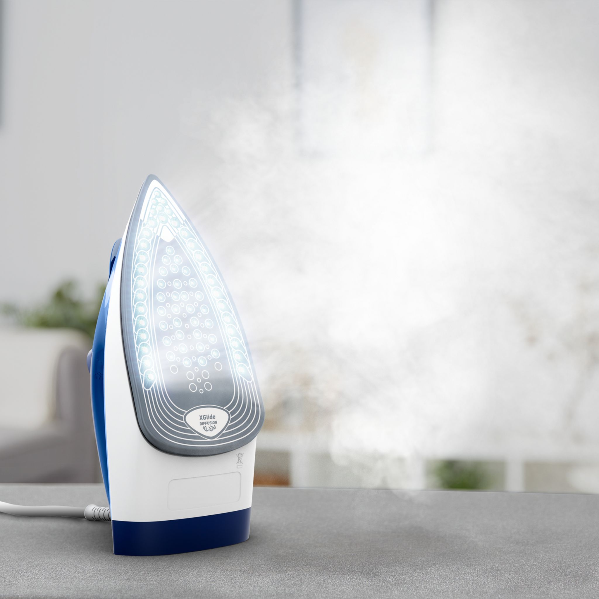 Voir la diapositive 5 : CALOR Fer à repasser vapeur FV2848C0 - Bleu