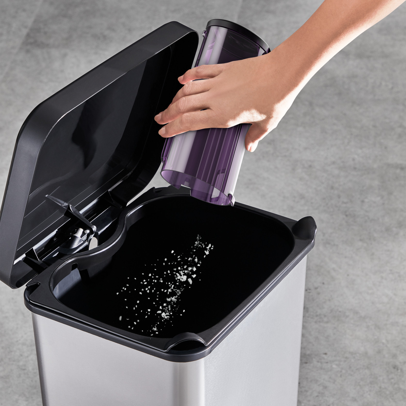 Voir la diapositive 5 : ROWENTA Aspirateur balai sans filX-FORCE FLEX 9.60 RH2037WO - Noir et violet