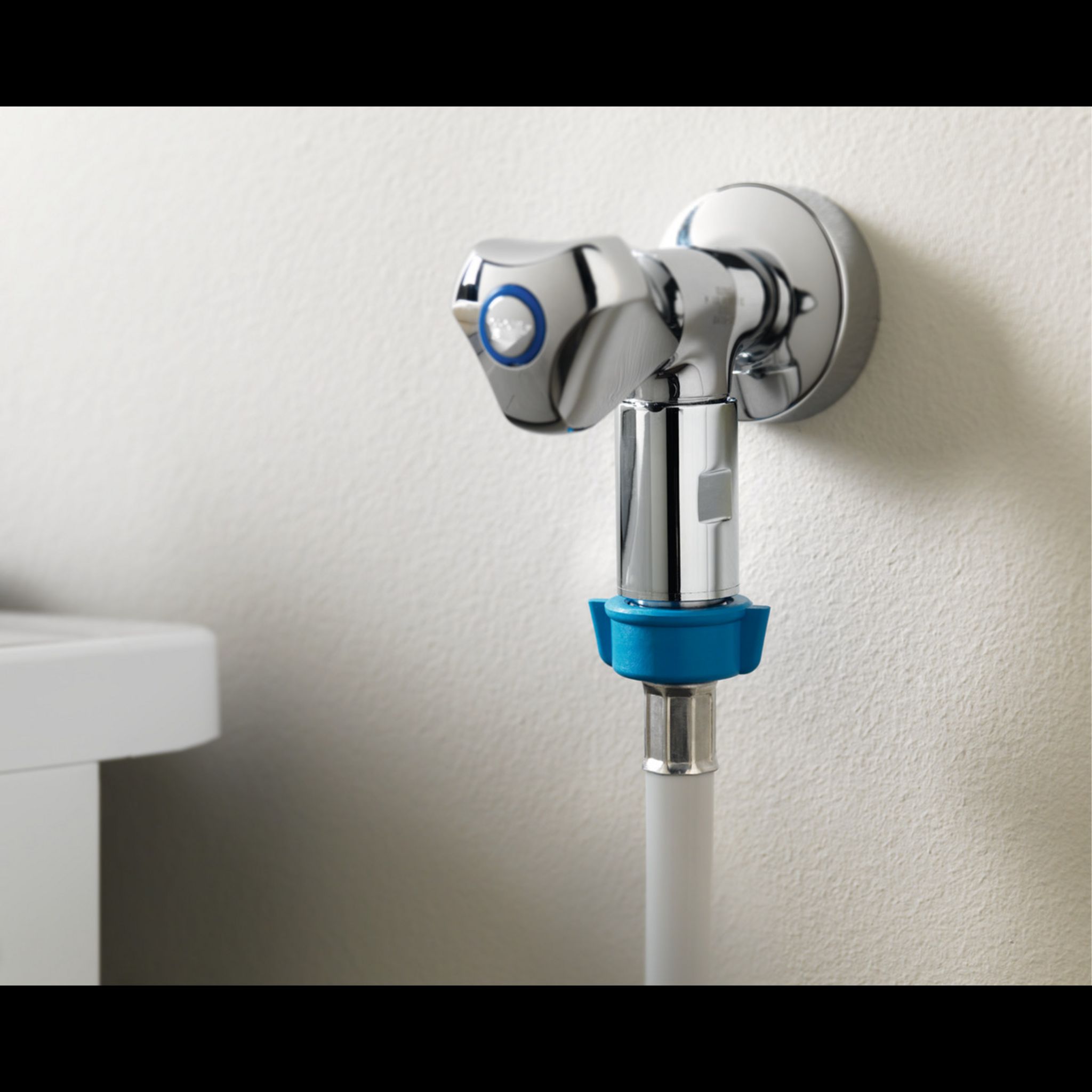 Voir la diapositive 3 : ELECTROLUX Dispositif anti-calcaire E6WMA101 - Gris