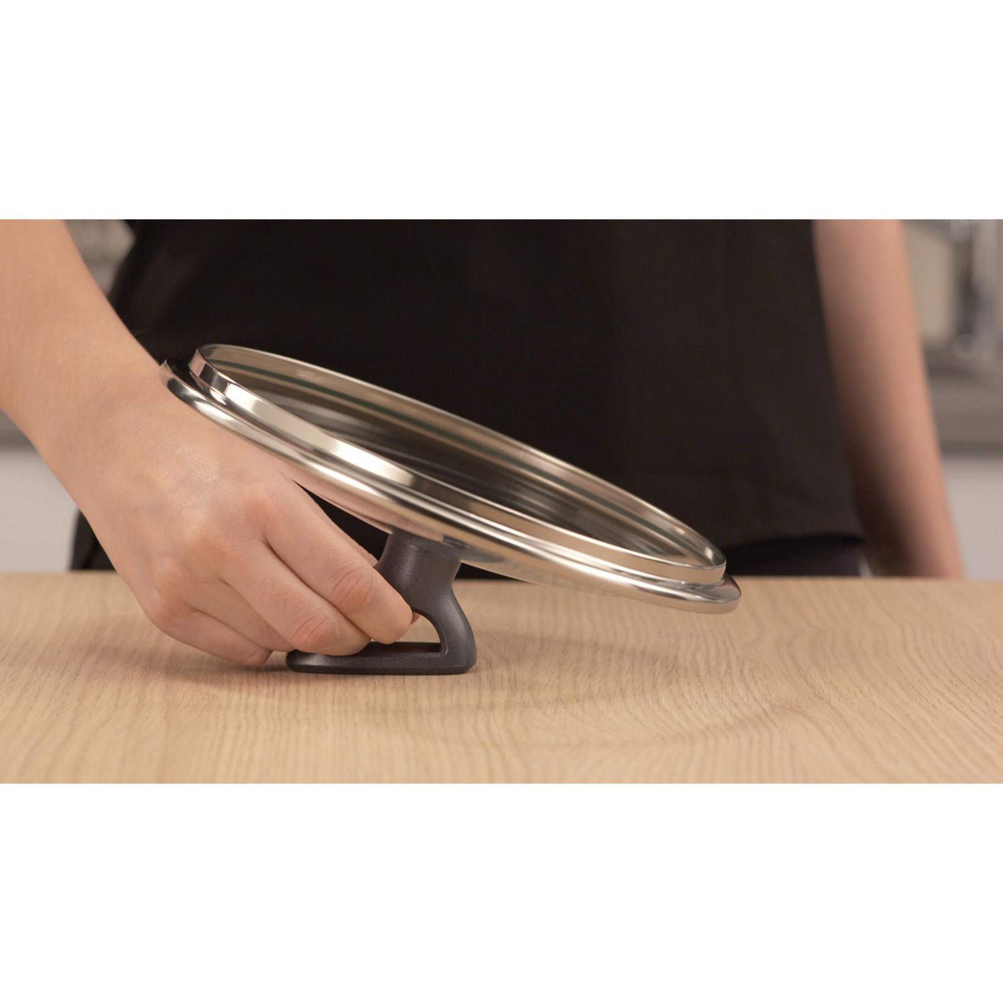 Voir la diapositive 6 : TEFAL Casserole induction 18 cm inox DAILY COOK