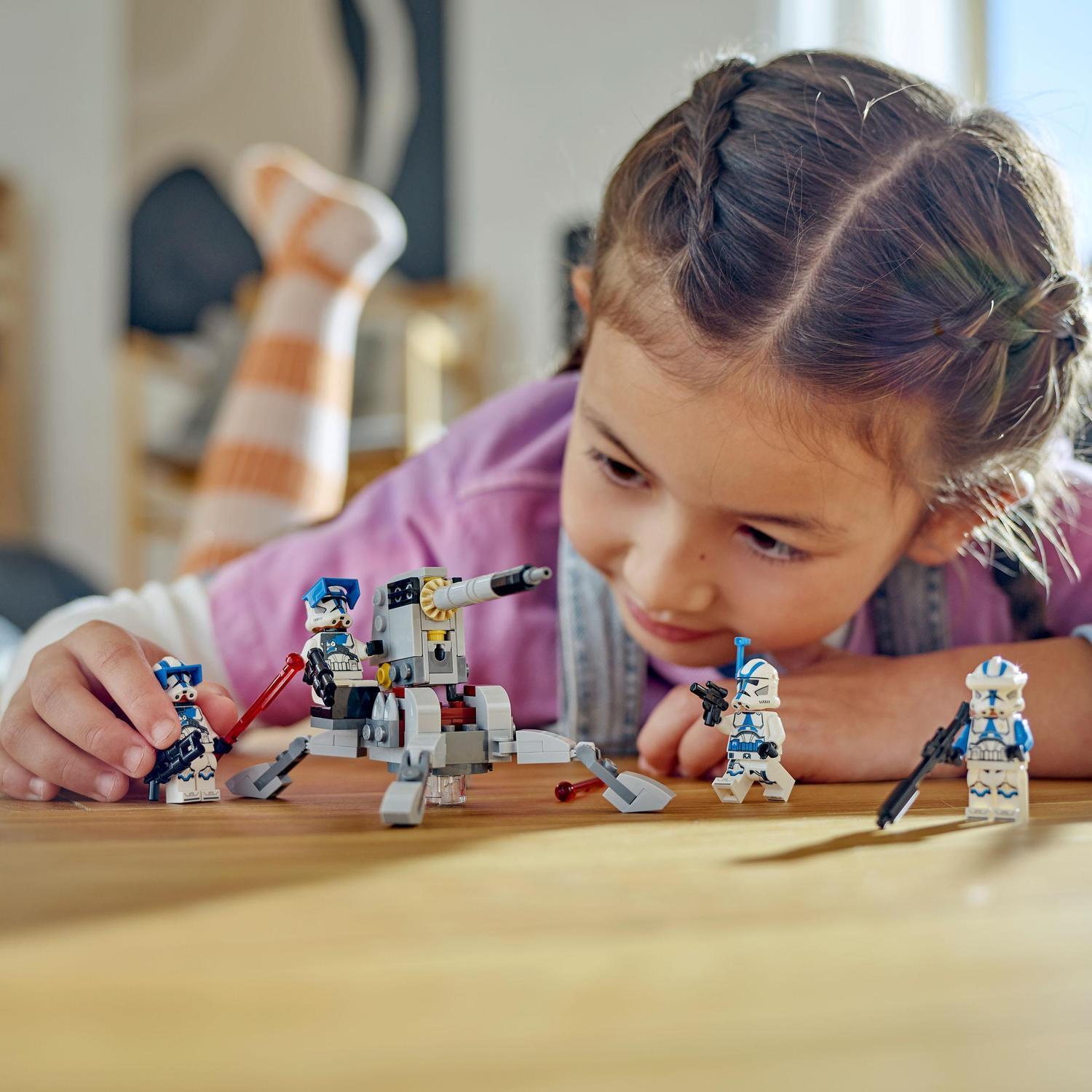 Voir la diapositive 7 : LEGO Star Wars 75345 Pack de Combat des Clone Troopers de la 501ème Légion - Jeu dès 6 ans