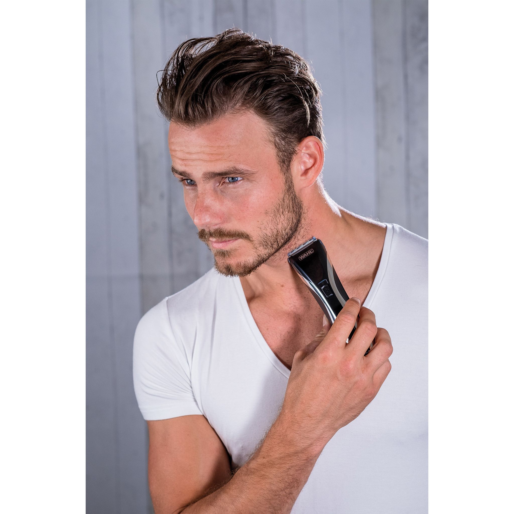 Voir la diapositive 5 : WAHL Tondeuse cheveux hybride 09697-1016 - Noir