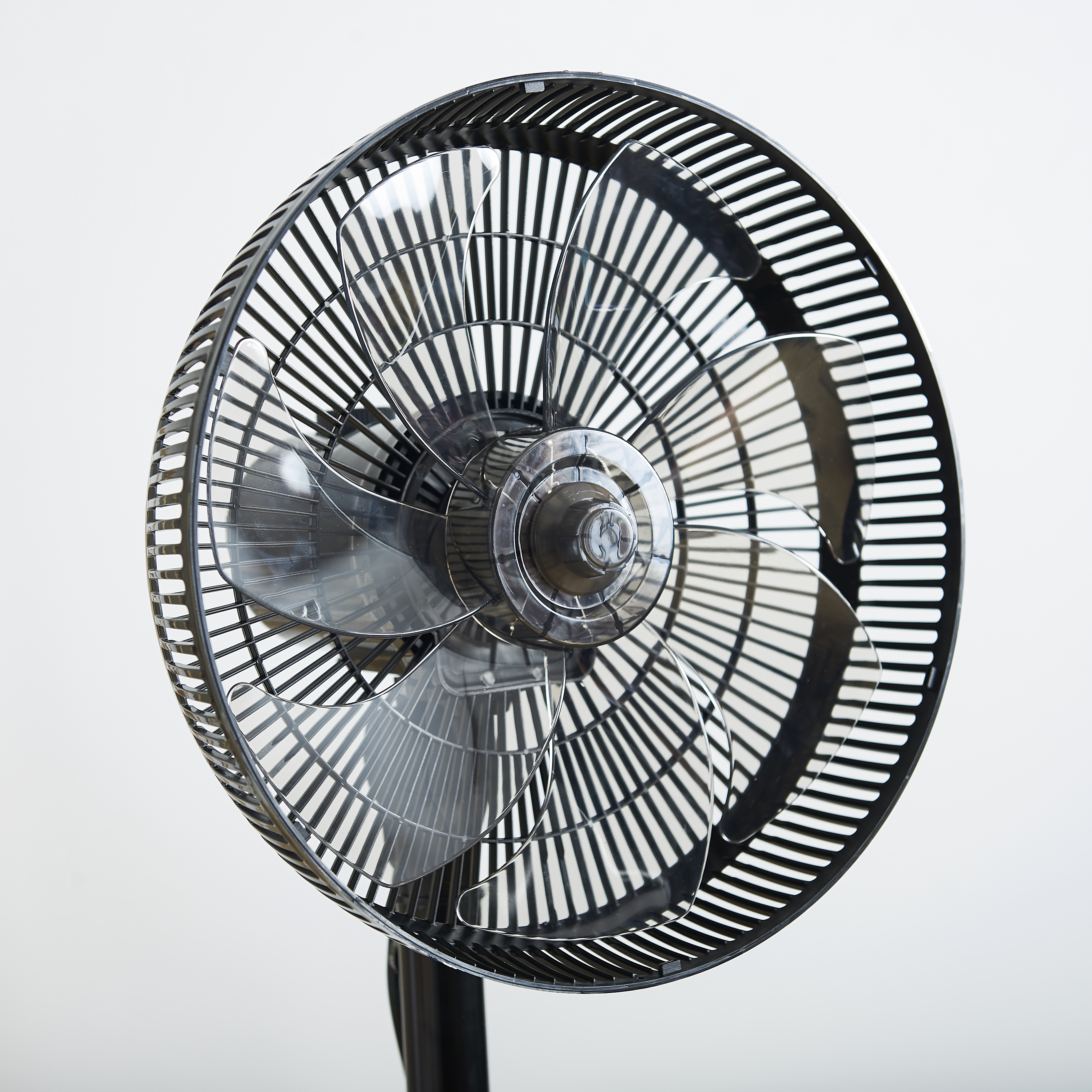 Voir la diapositive 4 : QILIVE Ventilateur sur pied Q.6857 - Noir