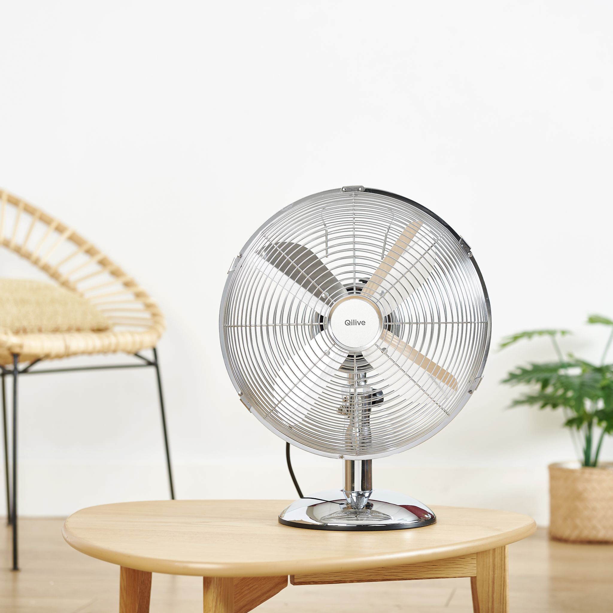 Voir la diapositive 3 : QILIVE Ventilateur de table Q.6729 - Chrome