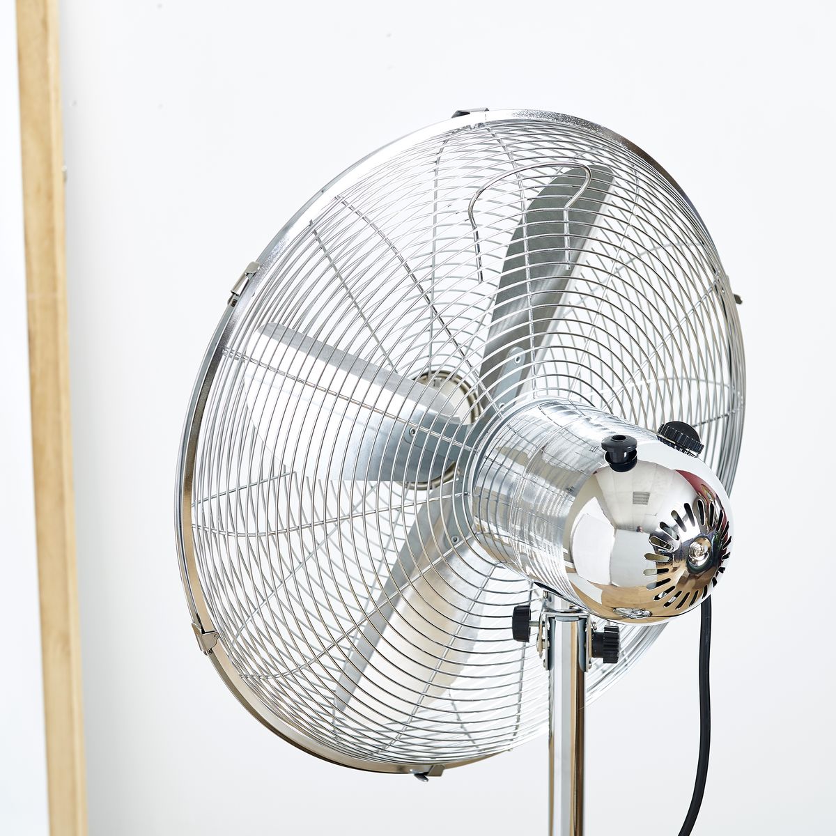 QILIVE Ventilateur sur pied Q.6860 - Chrome