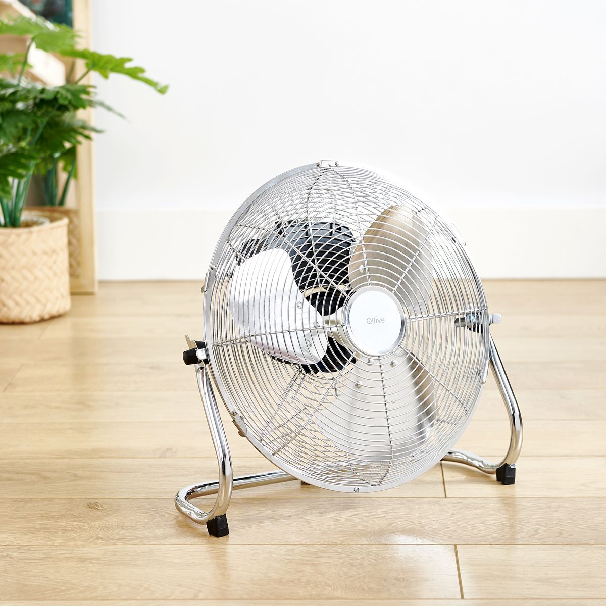 QILIVE Brasseur d'air Q.6862 - Chrome