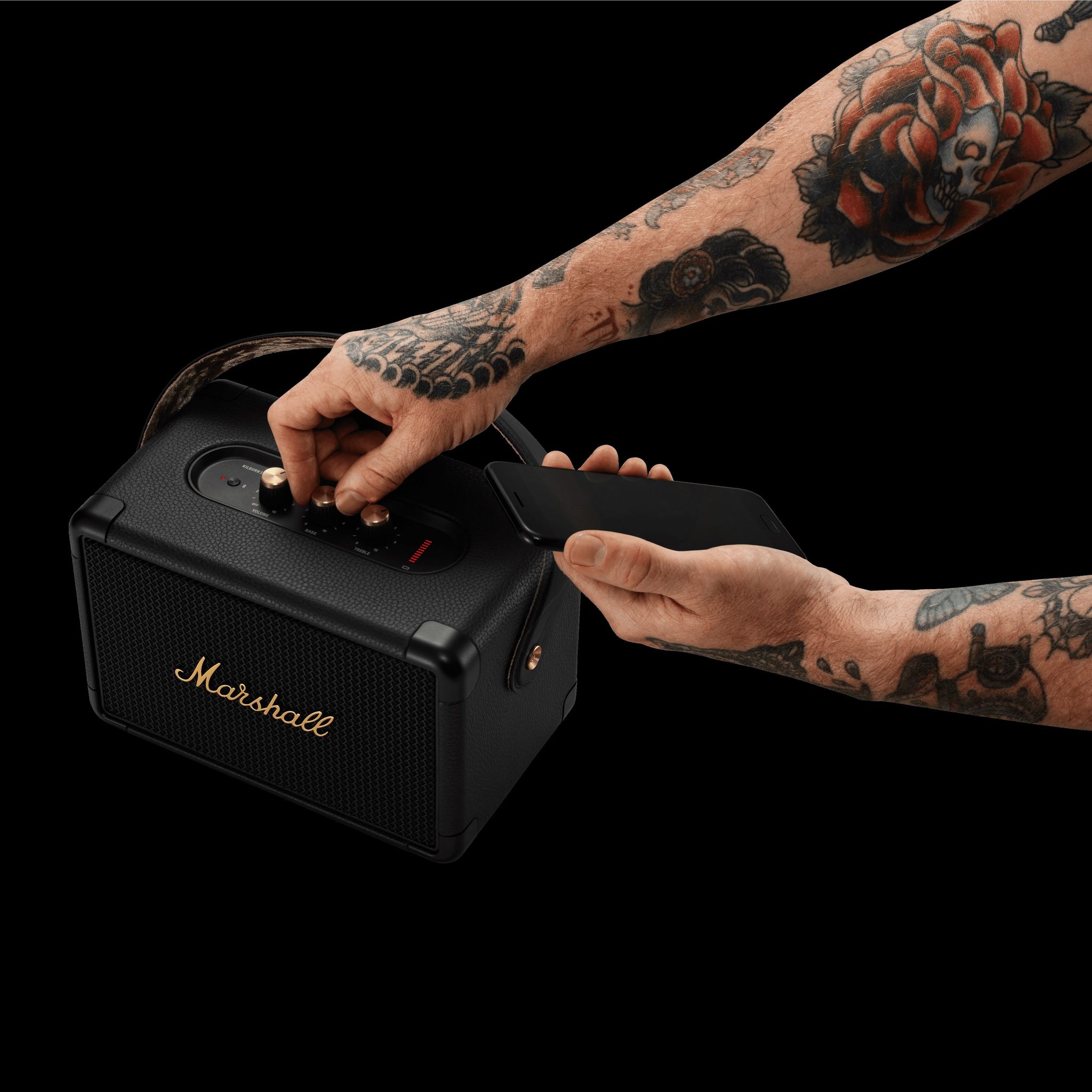 Voir la diapositive 13 : MARSHALL Enceinte portable Kilburn II - Noir