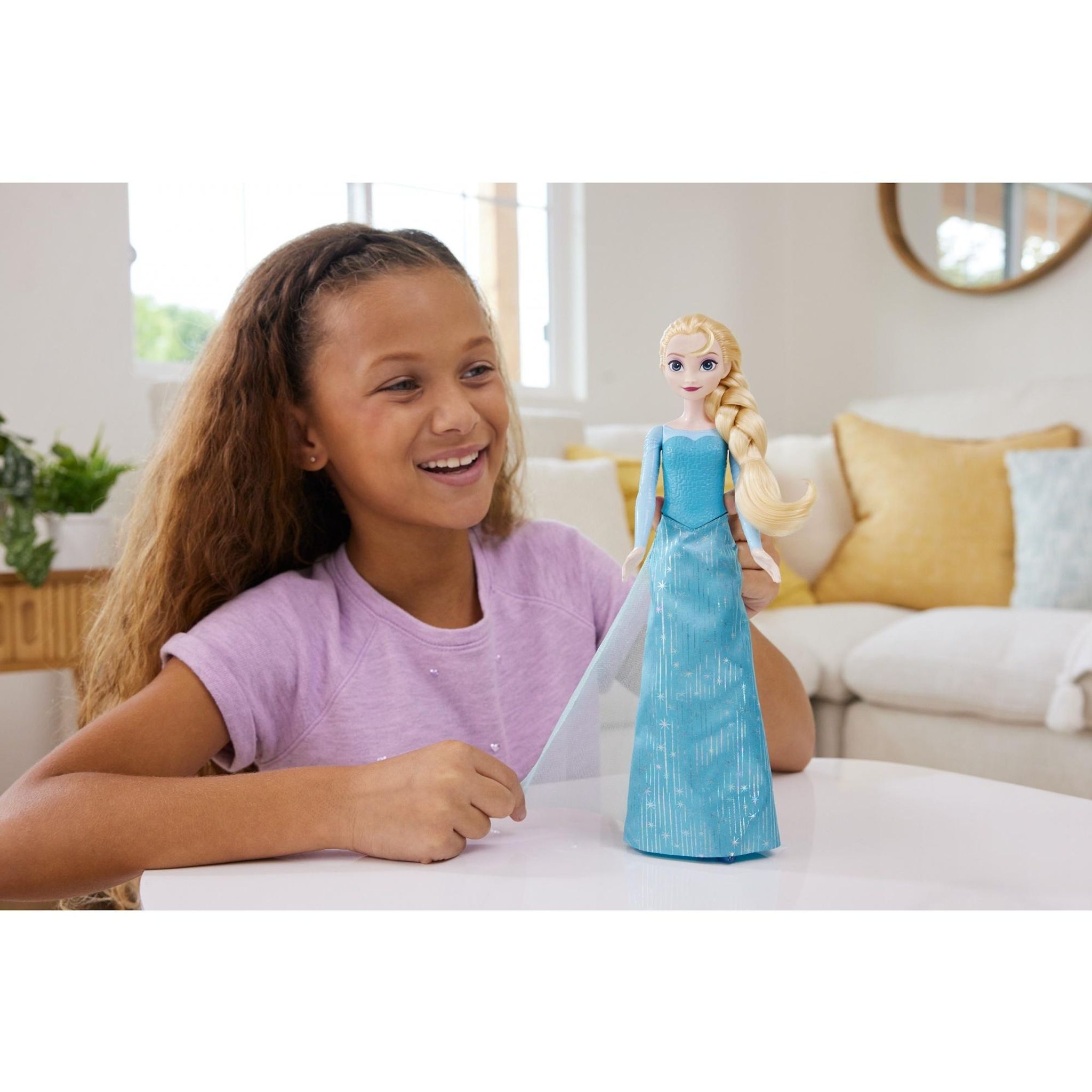 Voir la diapositive 4 : MATTEL Poupée Elsa 29 cm