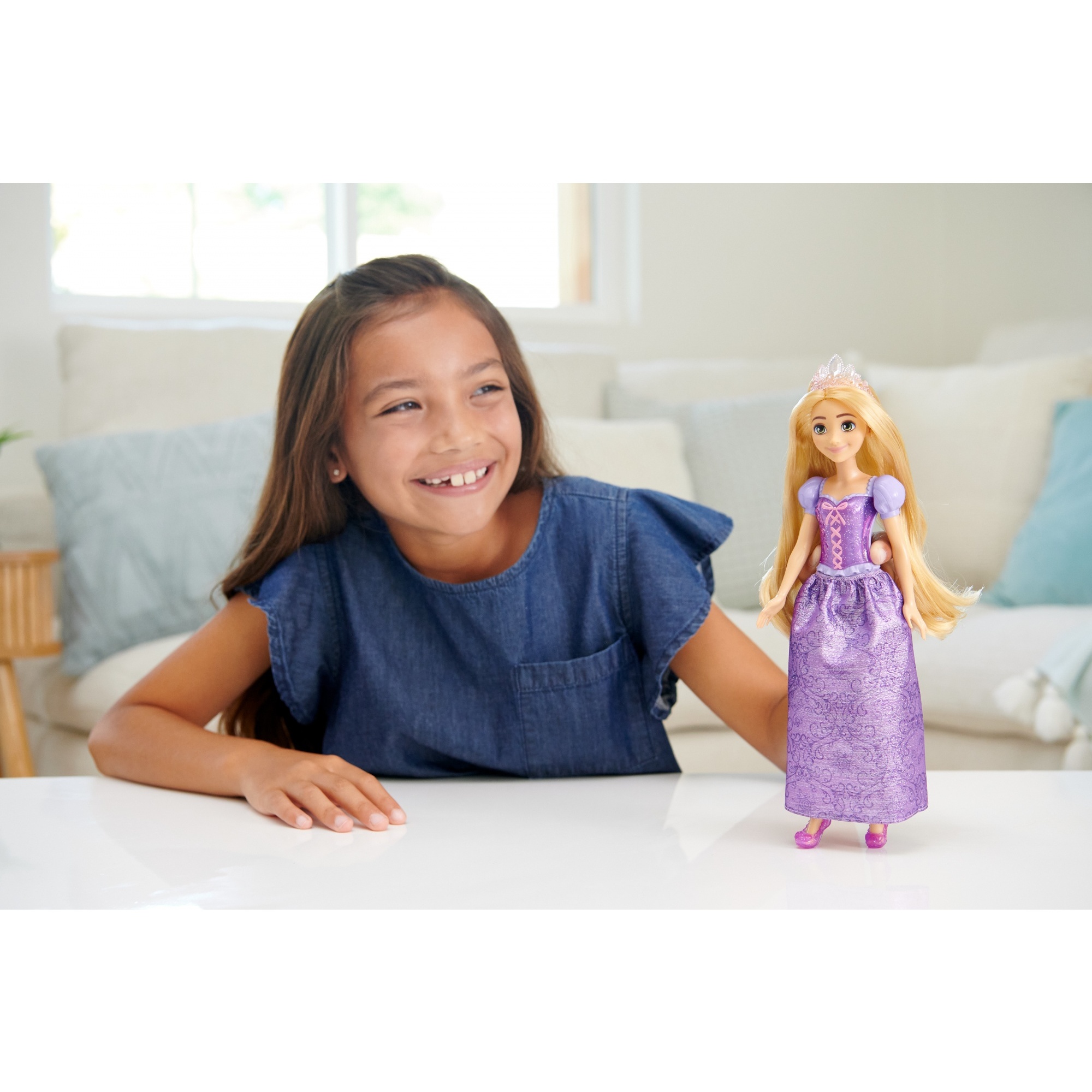 Voir la diapositive 5 : MATTEL Poupée Raiponce 29 cm
