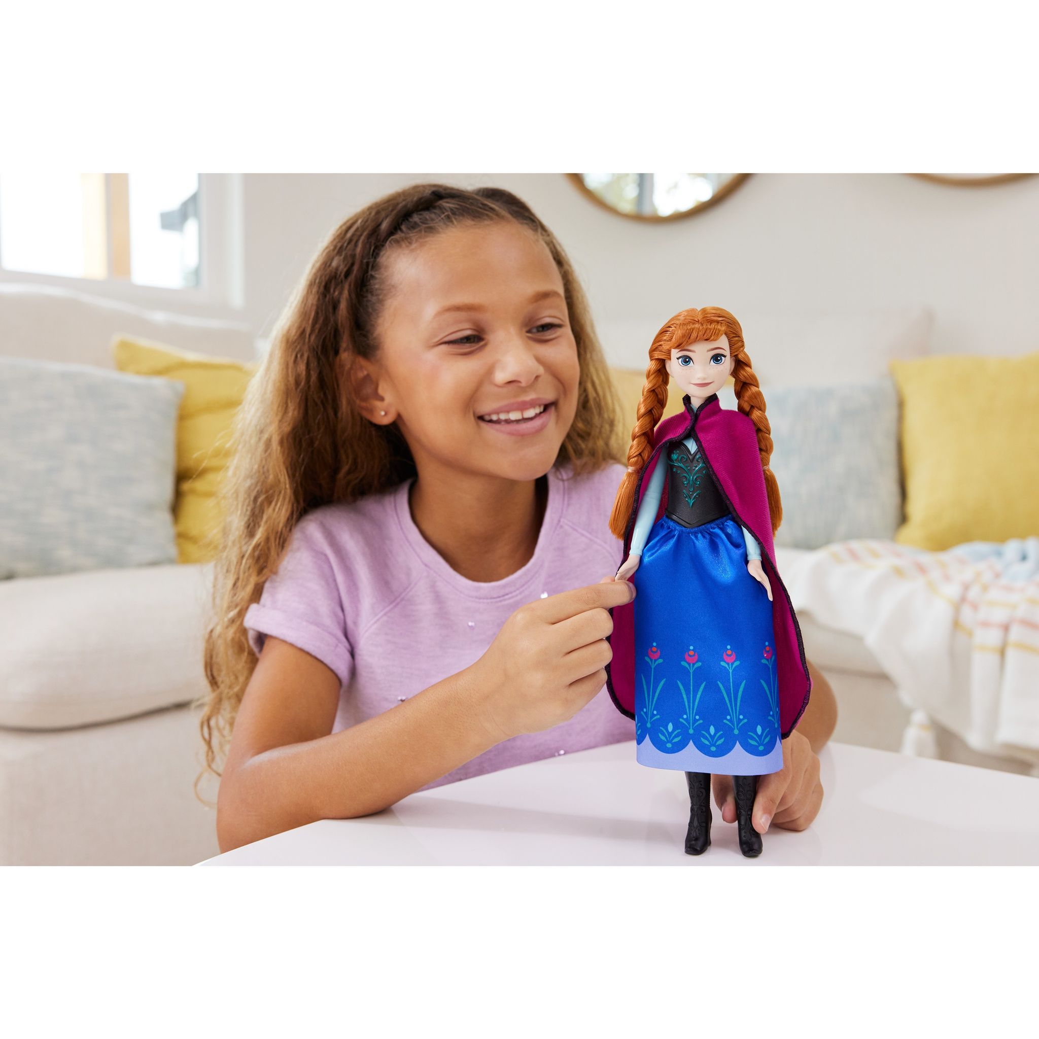 Voir la diapositive 4 : MATTEL Poupée Anna Reine des Neiges
