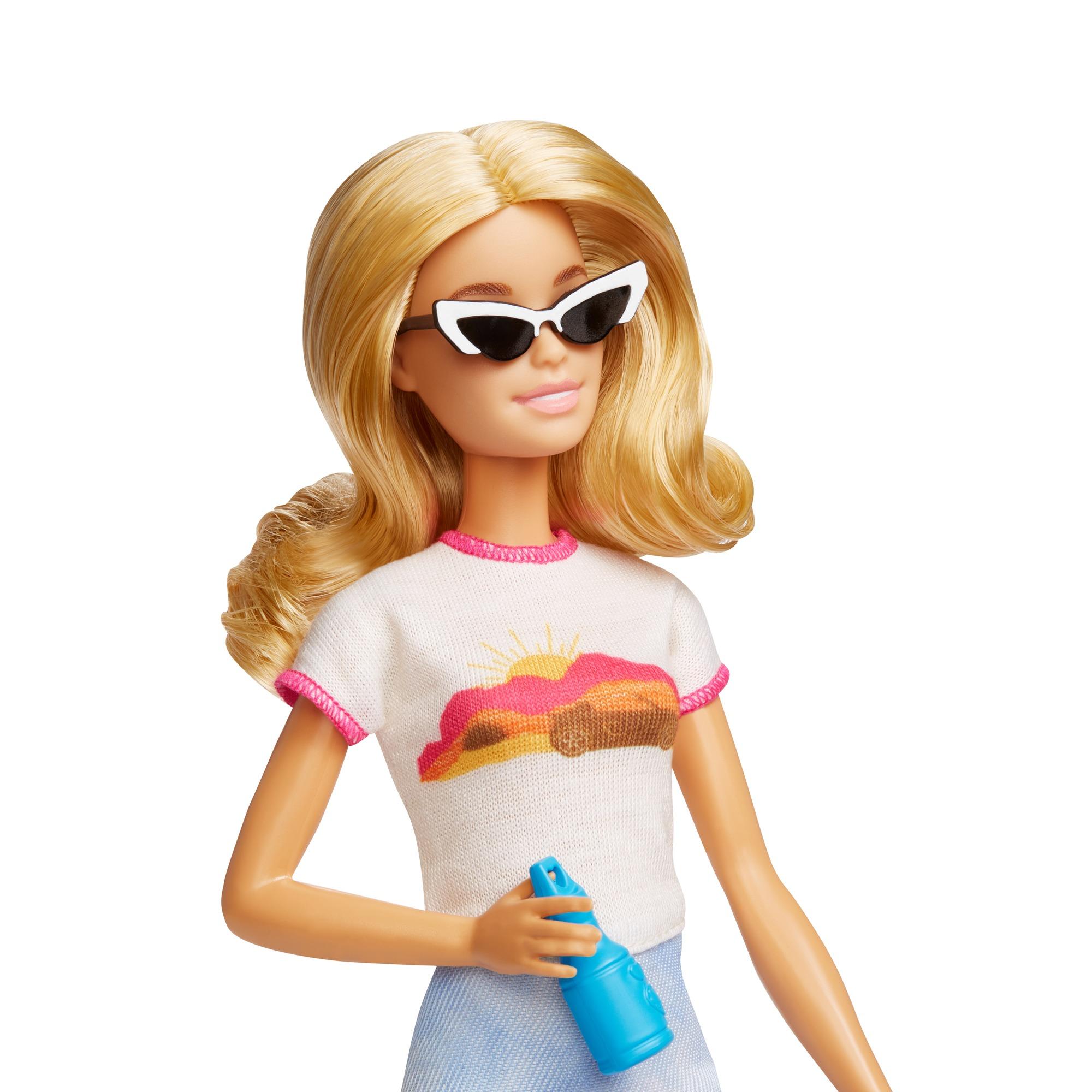 Voir la diapositive 2 : MATTEL Poupée Barbie Voyage