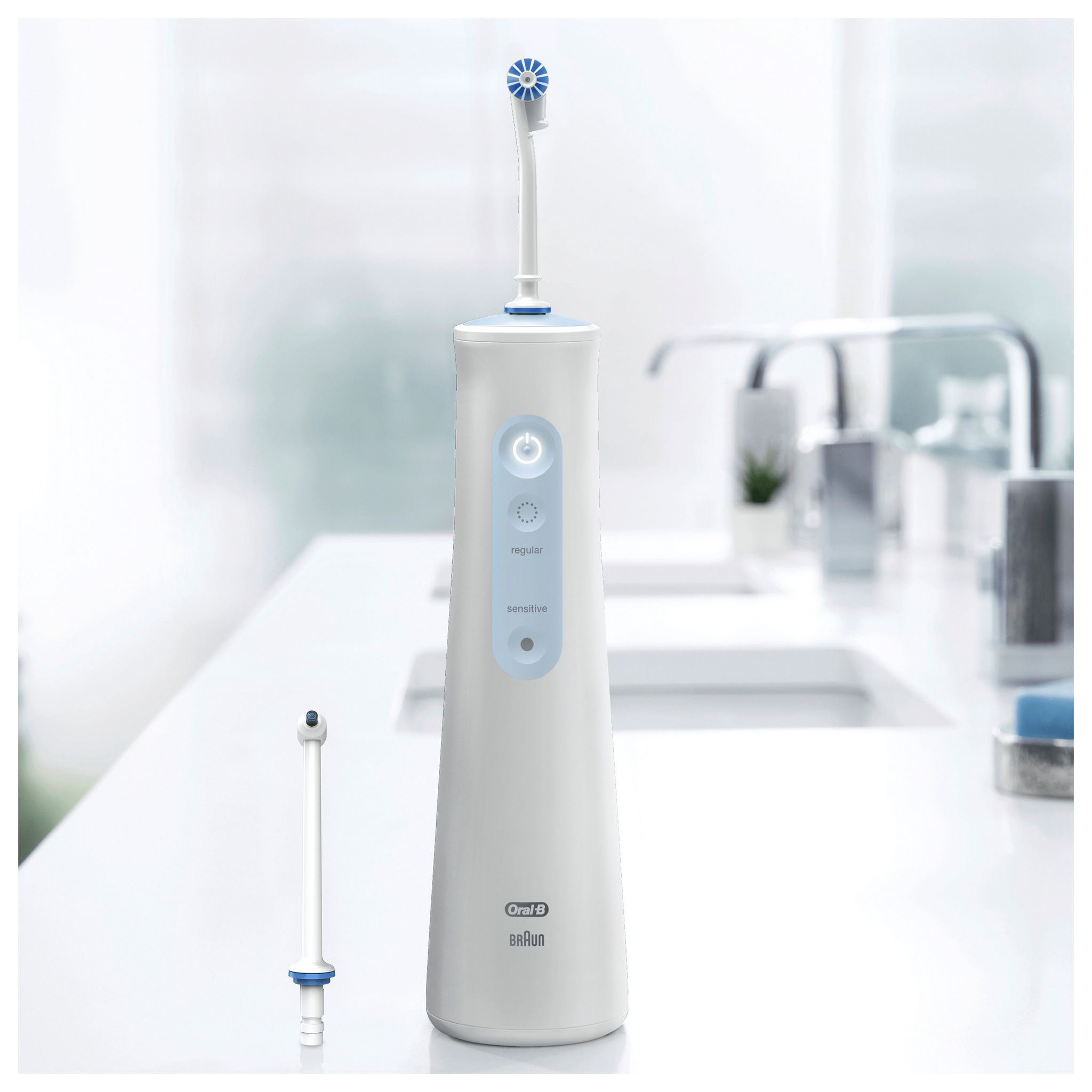 Voir la diapositive 3 : ORAL-B Hydropulseur Microjet 4 - Blanc