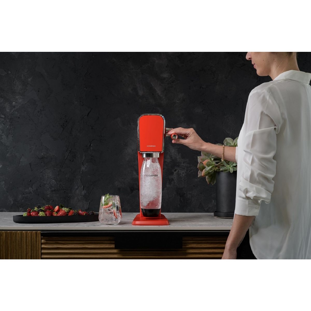 SODASTREAM Gazéificateur ART MANDARINE - Rouge