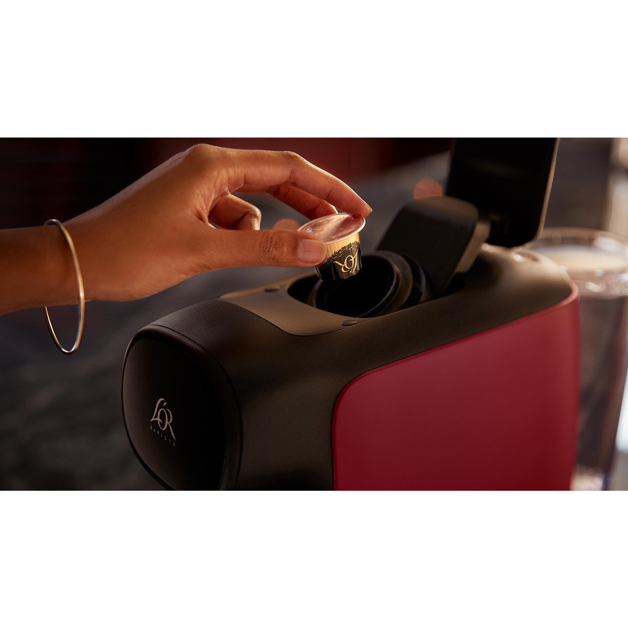 Voir la diapositive 6 : PHILIPS Machine à café à capsules LM9012/55 - Rouge