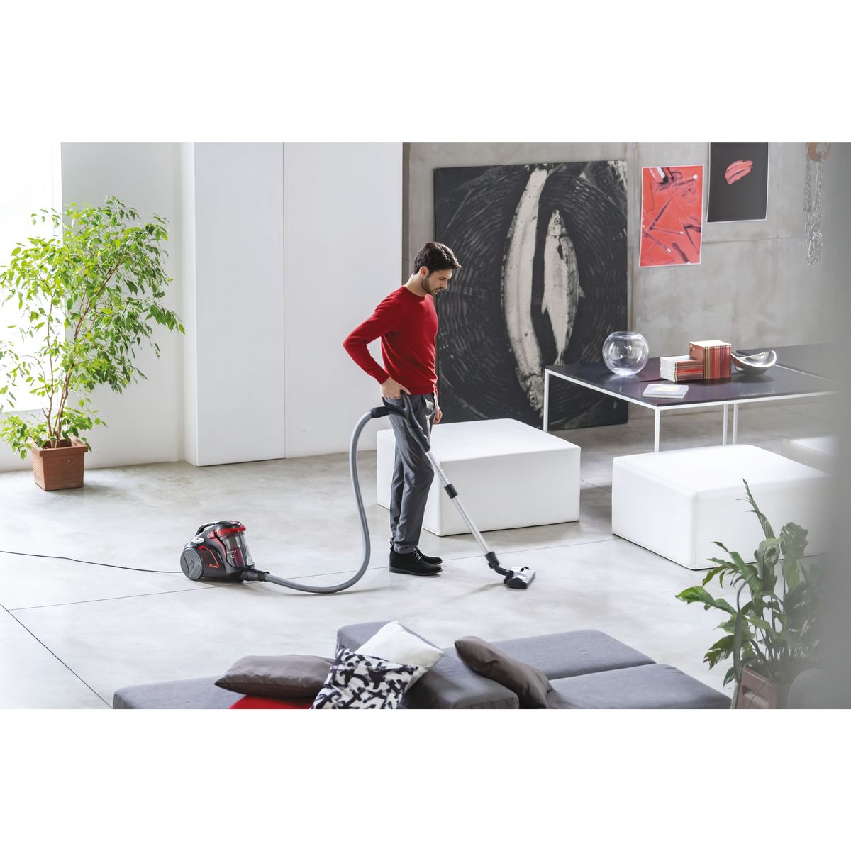HOOVER Aspirateur traîneau sans sac HP7 - Noir