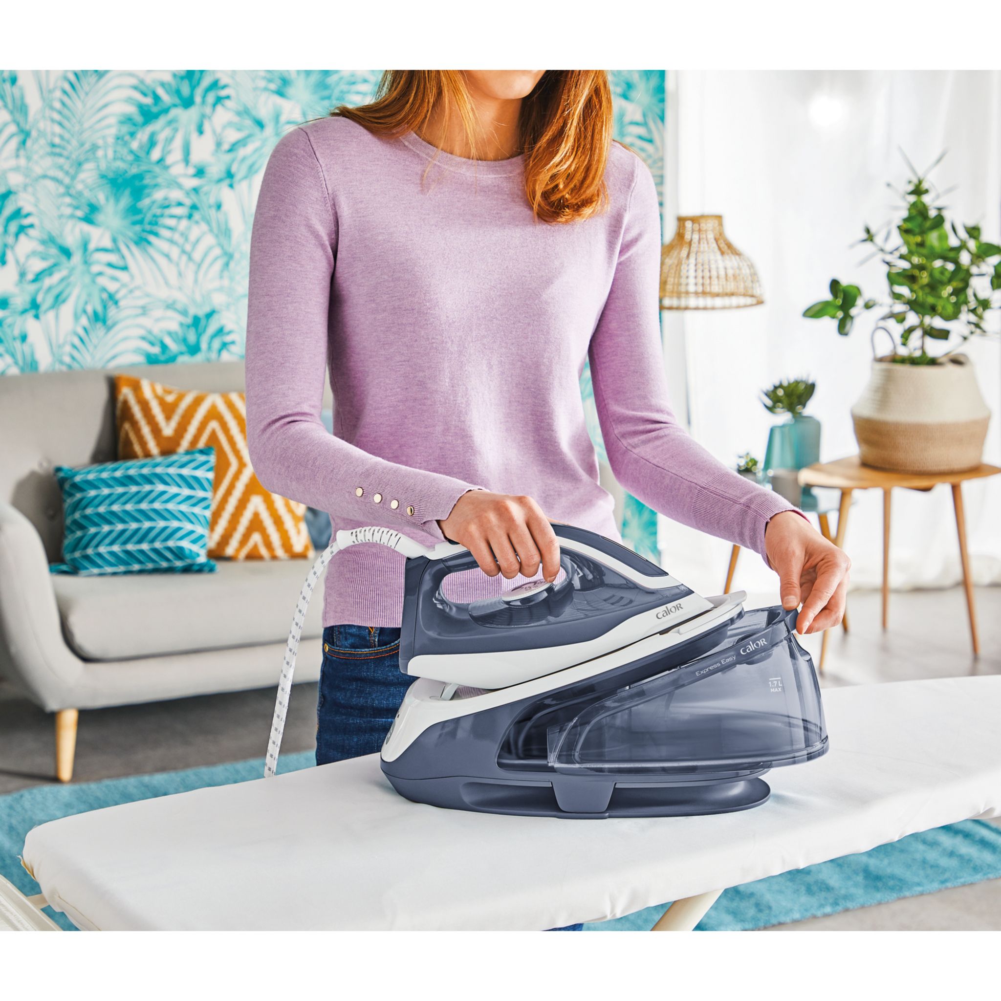 Voir la diapositive 7 : CALOR Centrale vapeur Express Easy SV6132C0 - Bleu