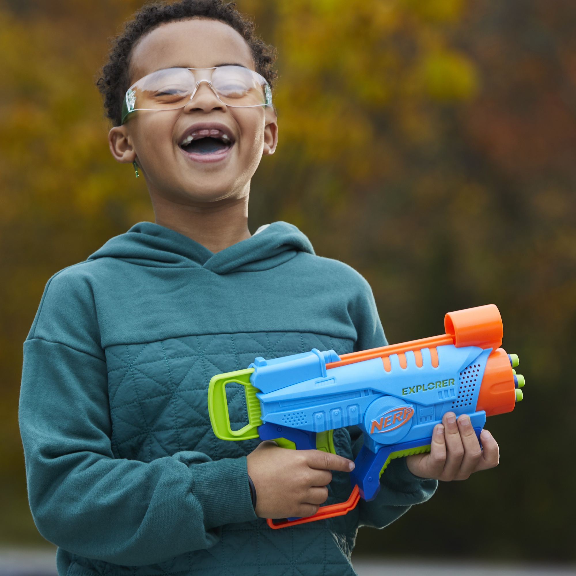 Voir la diapositive 2 : HASBRO Blaster Nerf Elite Junior Explorer