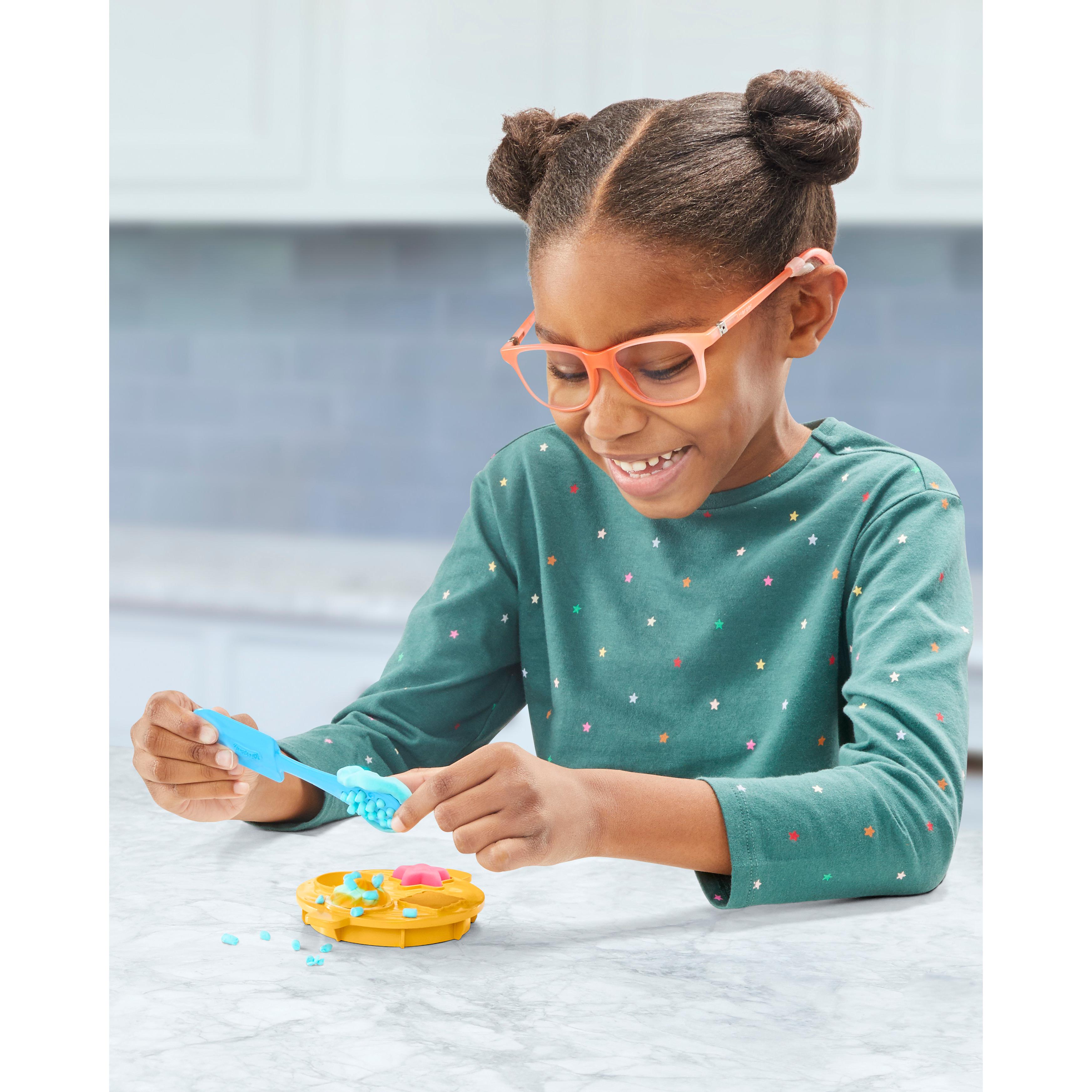Voir la diapositive 4 : HASBRO Pâte à Modeler - Robot pâtissier Play-Doh