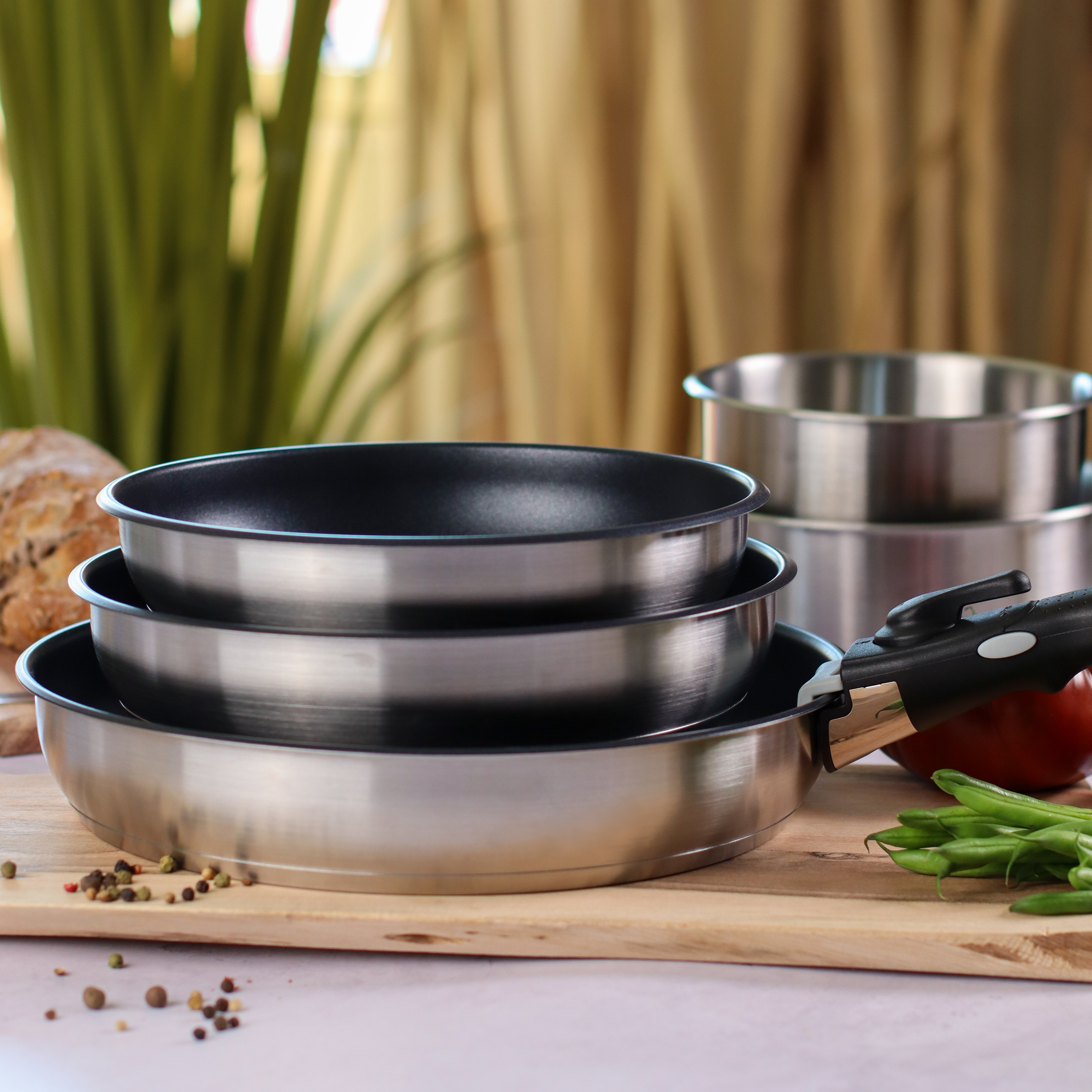 Voir la diapositive 3 : Batterie de cuisine 6 pièces induction inox
