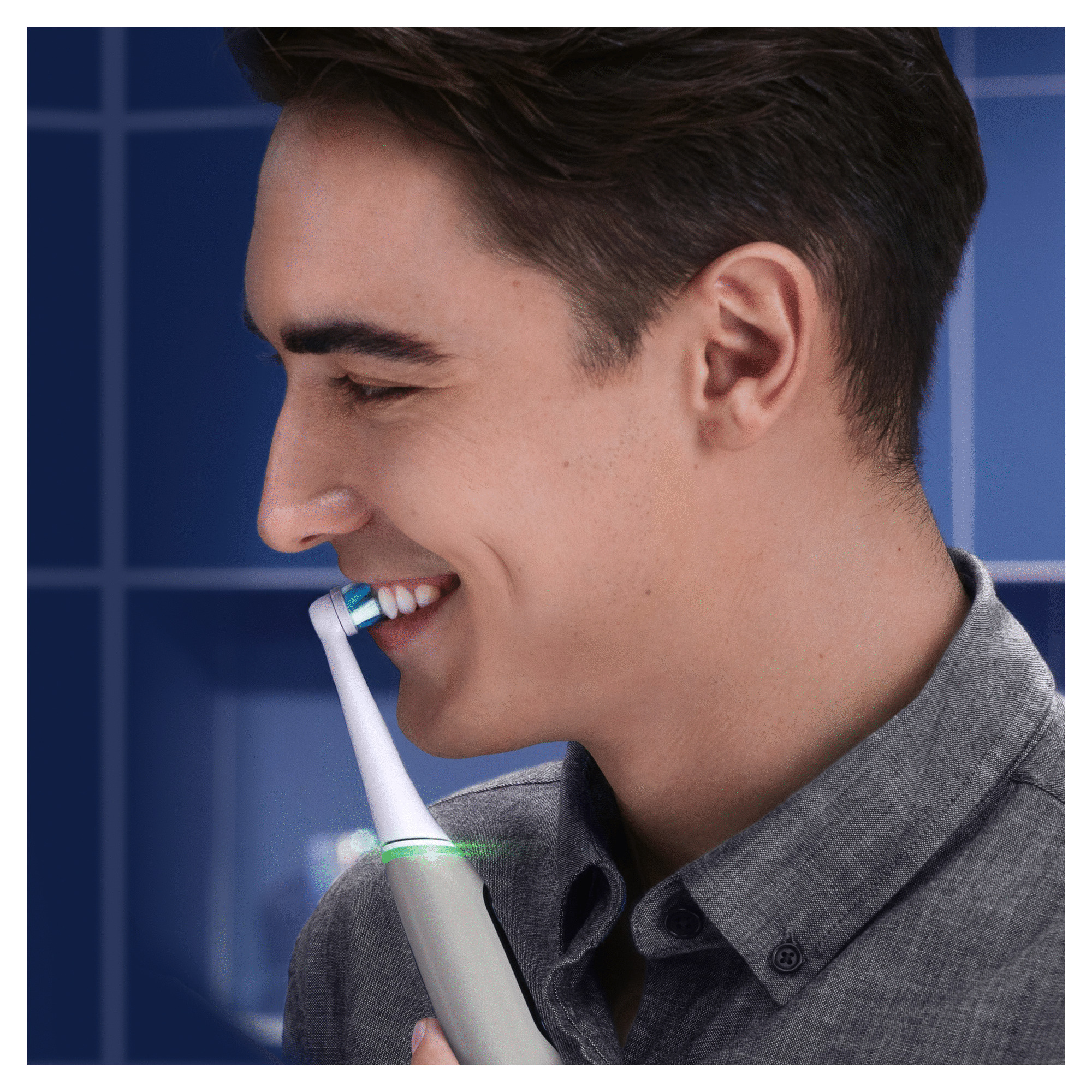 Voir la diapositive 13 : ORAL-B Brosse à dents électrique IO6s - Blanc