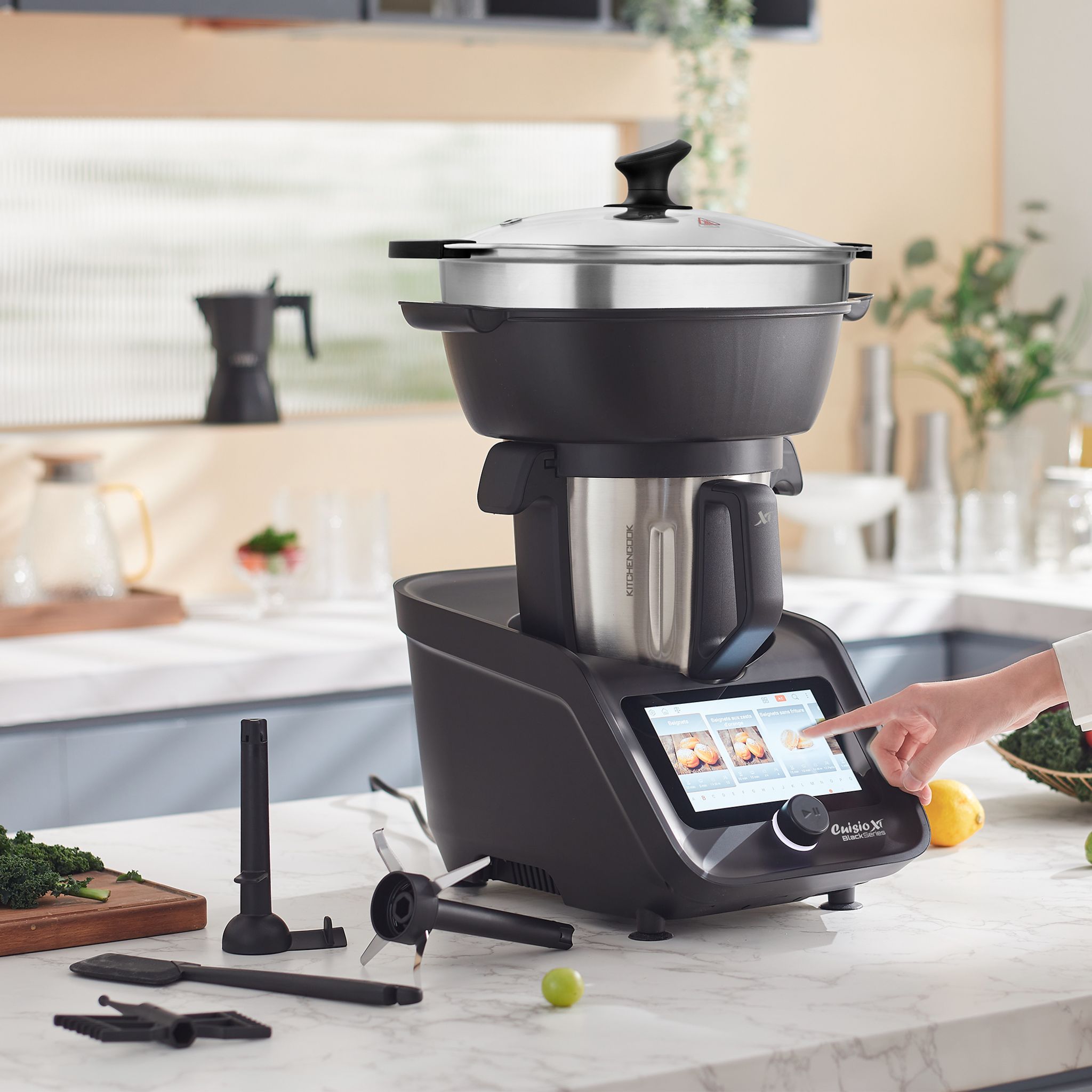 Voir la diapositive 18 : KITCHENCOOK Robot cuiseur multifonction connecté CUISIO XT CONNECT - Noir