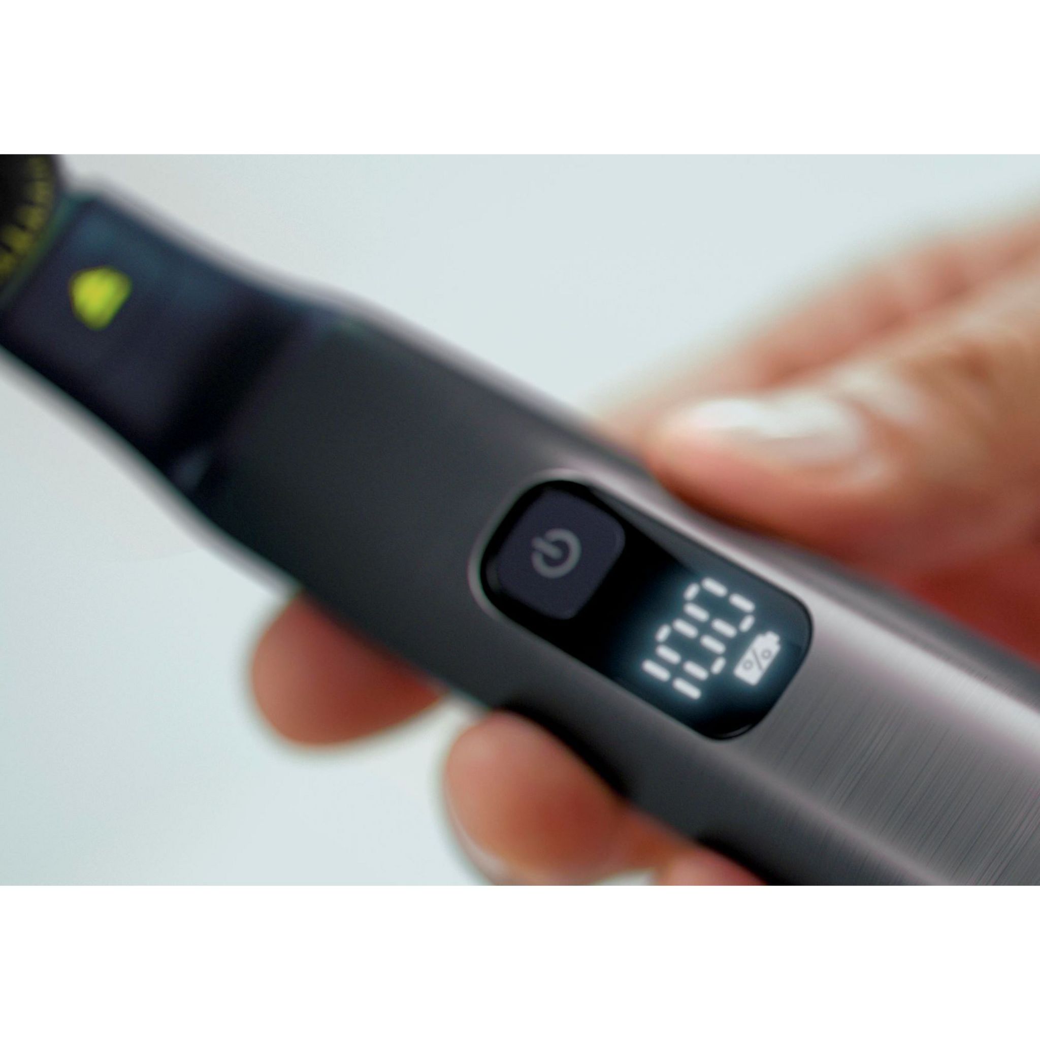 Voir la diapositive 5 : PHILIPS Tondeuse visage et corps One Blade QP6651/61 - Noir