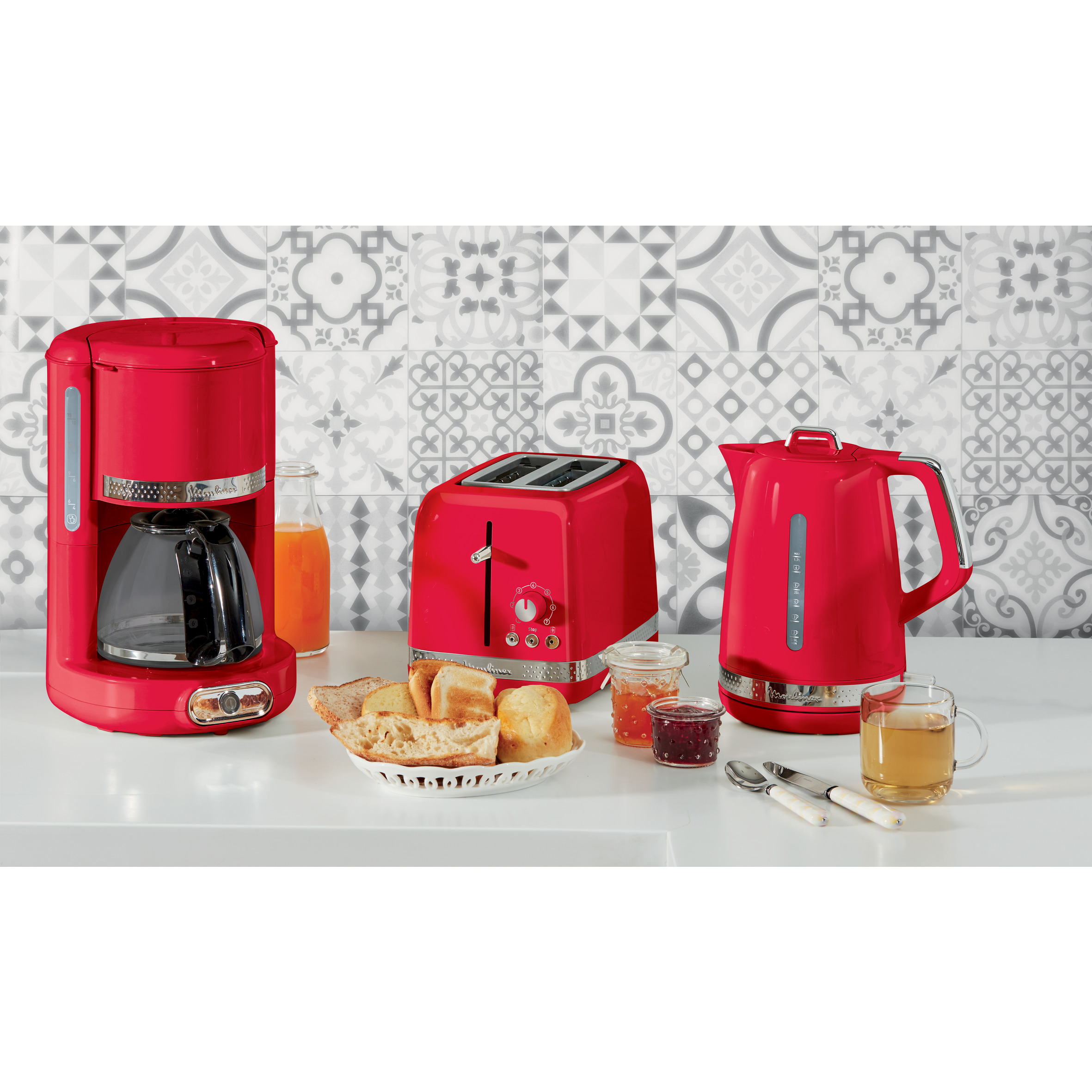 Voir la diapositive 10 : MOULINEX Bouilloire électrique BY320510 - Rouge