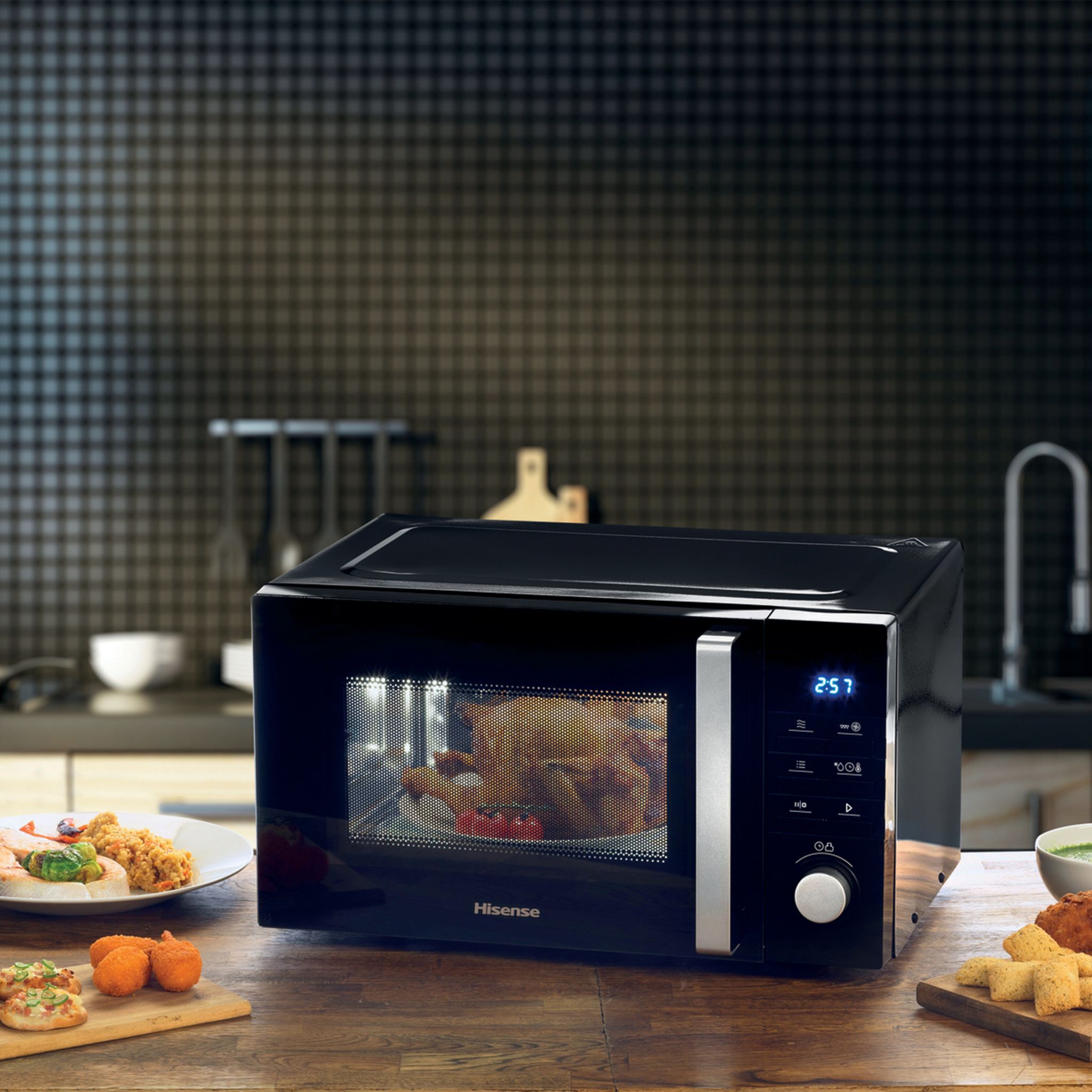 Voir la diapositive 13 : HISENSE Micro-ondes combiné multifonctions H25MOBS1HC, 900 W - Capacité 25 L - Bleu