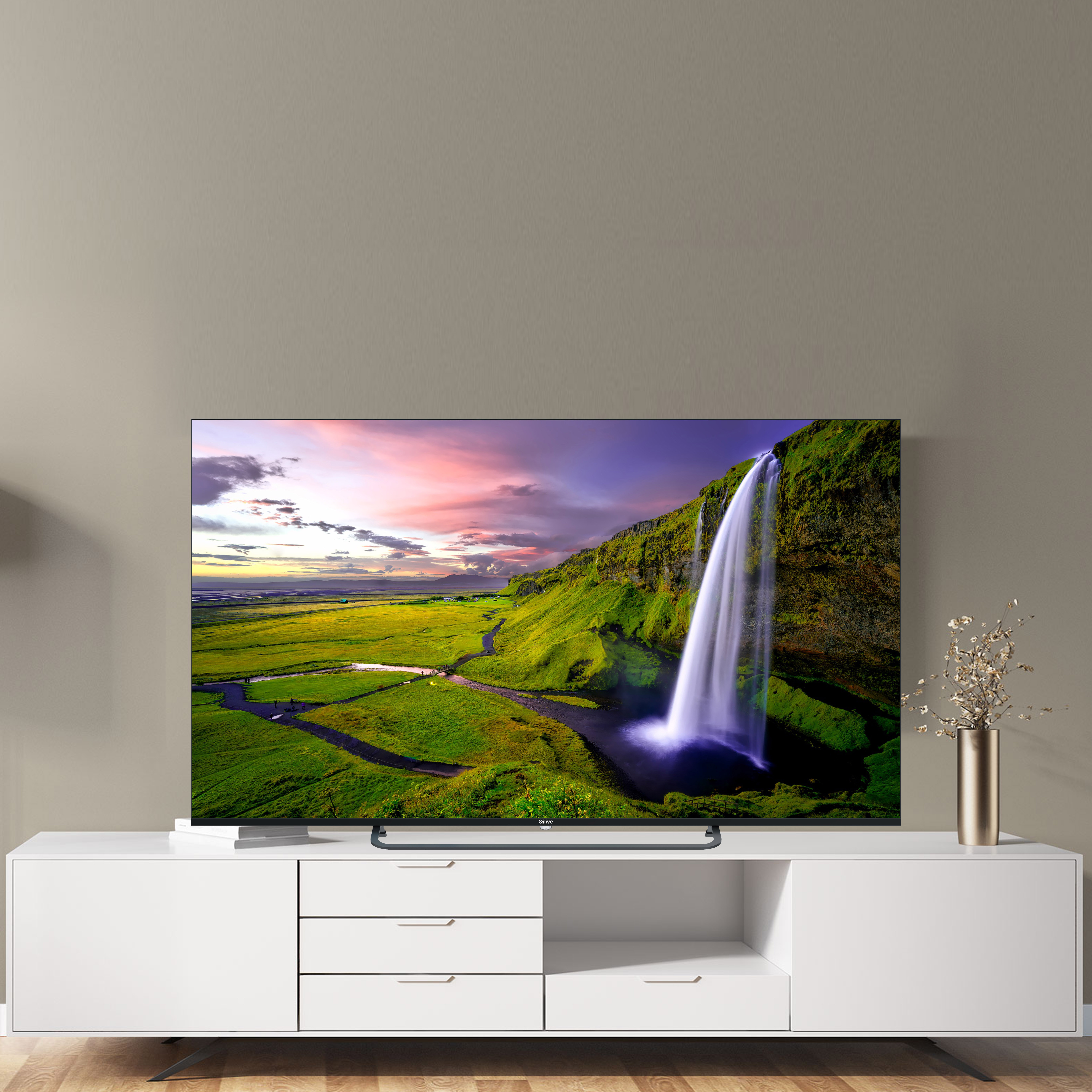 Voir la diapositive 3 : QILIVE Q65UA231B TV D-LED Ultra HD 164 cm  Google TV