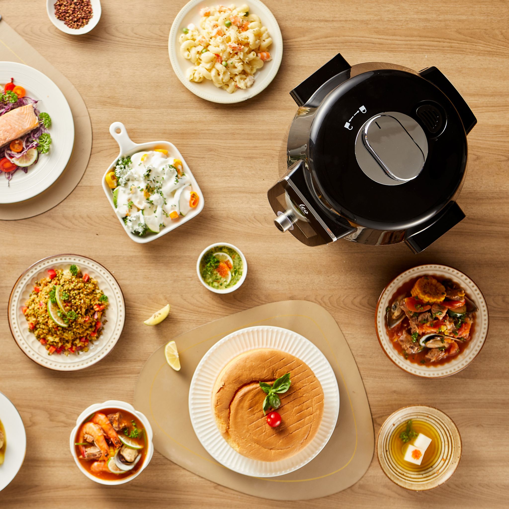 Voir la diapositive 21 : KITCHENCOOK Robot multicuiseur connecté LEO - Noir