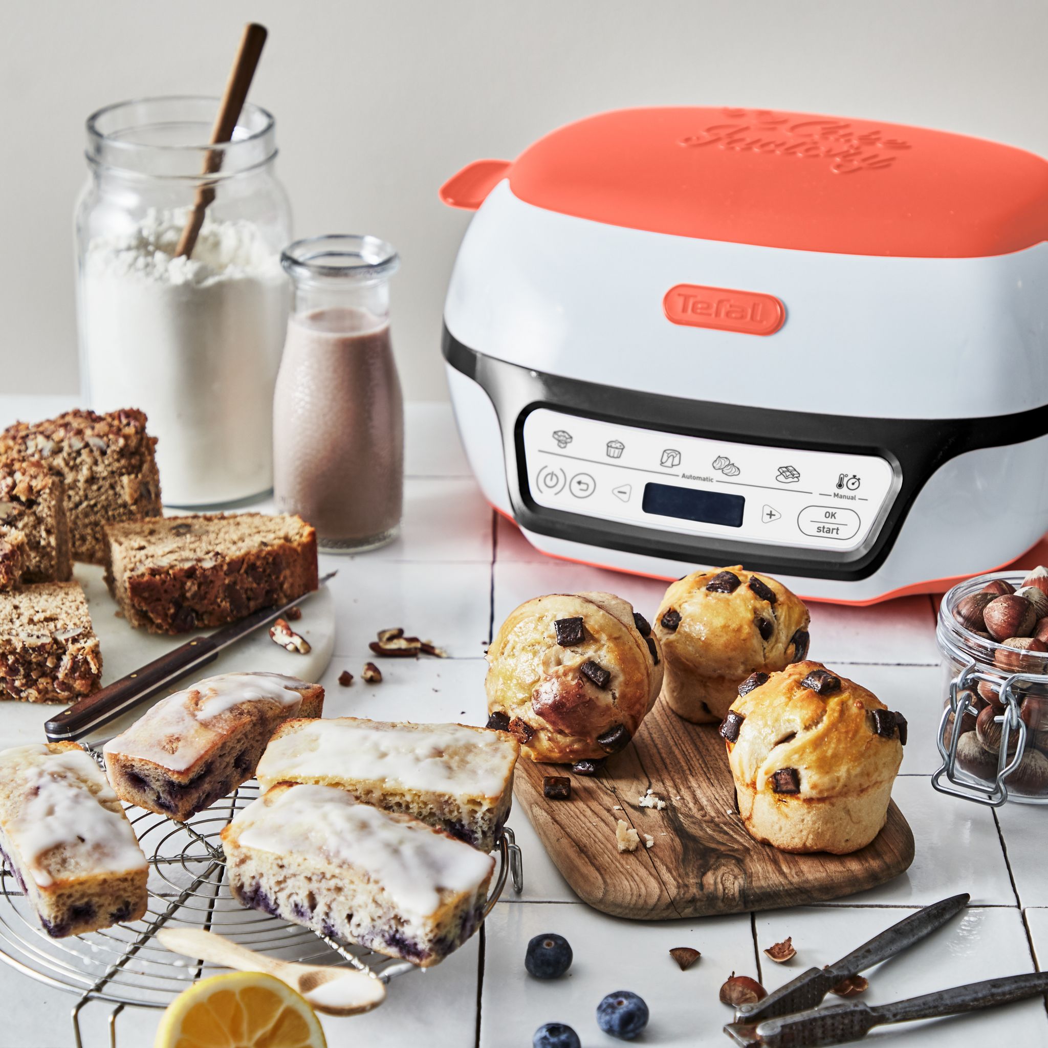 Voir la diapositive 5 : TEFAL Cake factory Tutti Frutti KD801510 - Blanc