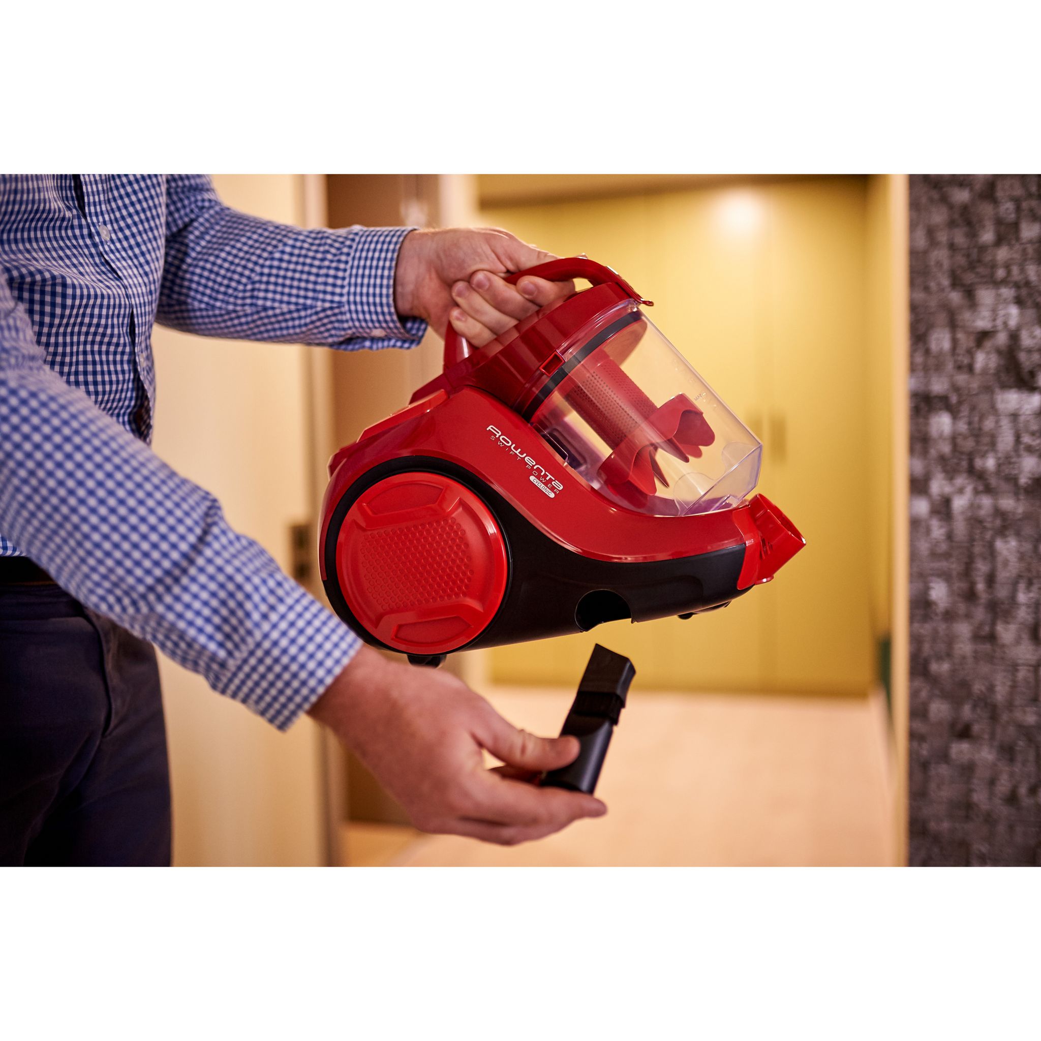 Voir la diapositive 5 : ROWENTA Aspirateur traîneau sans sac&nbsp;Swift Power Cyclonic &nbsp; RO2913EA - Rouge